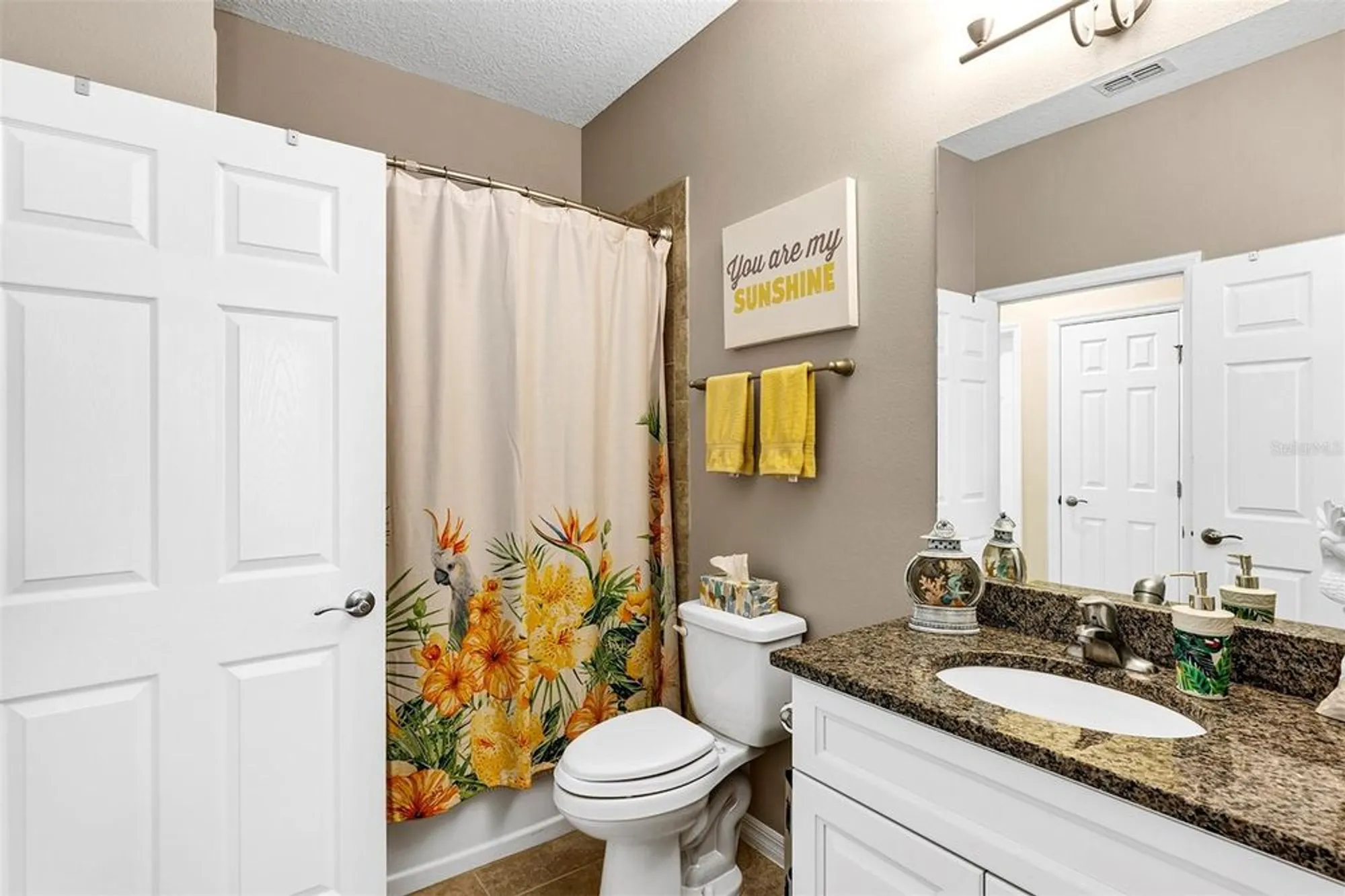 Property Slideshow image 20 of 49 | 26951 white plains way, Leesburg, FL, 34748