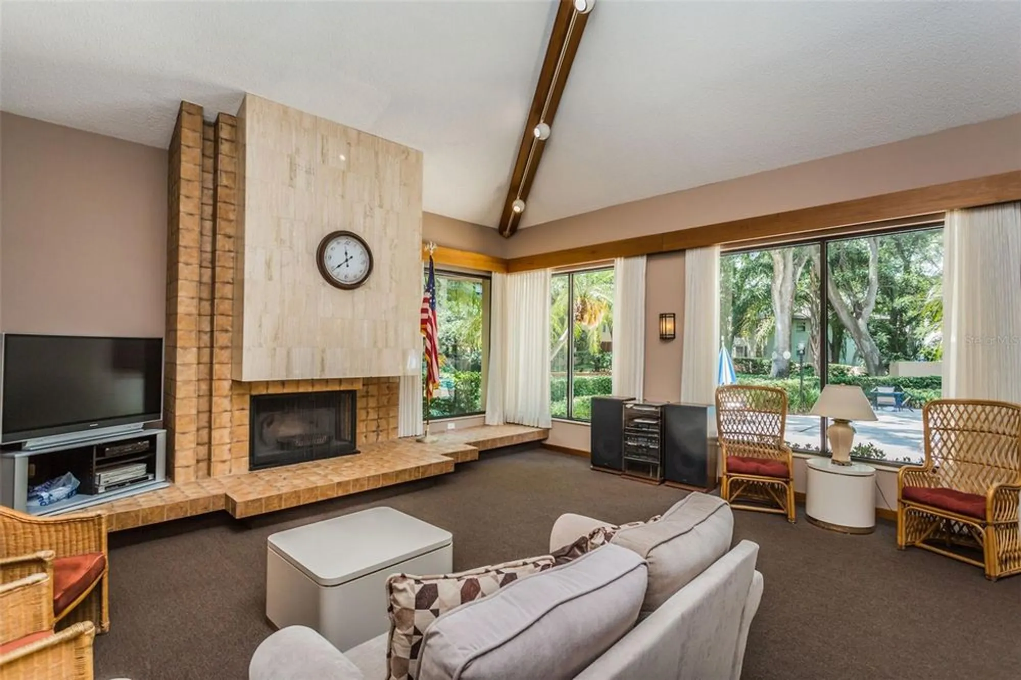 Property Slideshow image 41 of 57 | 3062 eastland blvd unit 402, Clearwater, FL, 33761