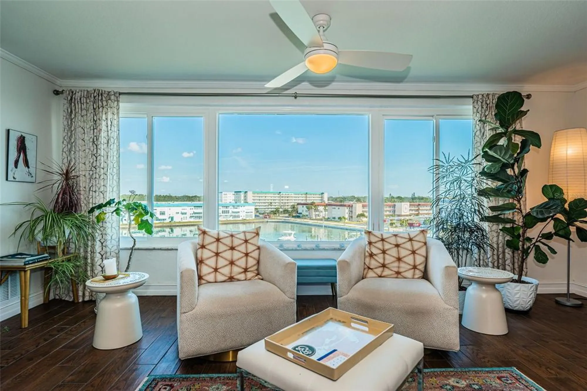 Property Slideshow image 30 of 99 | 5925 shore blvd 505, Gulfport, FL, 33707