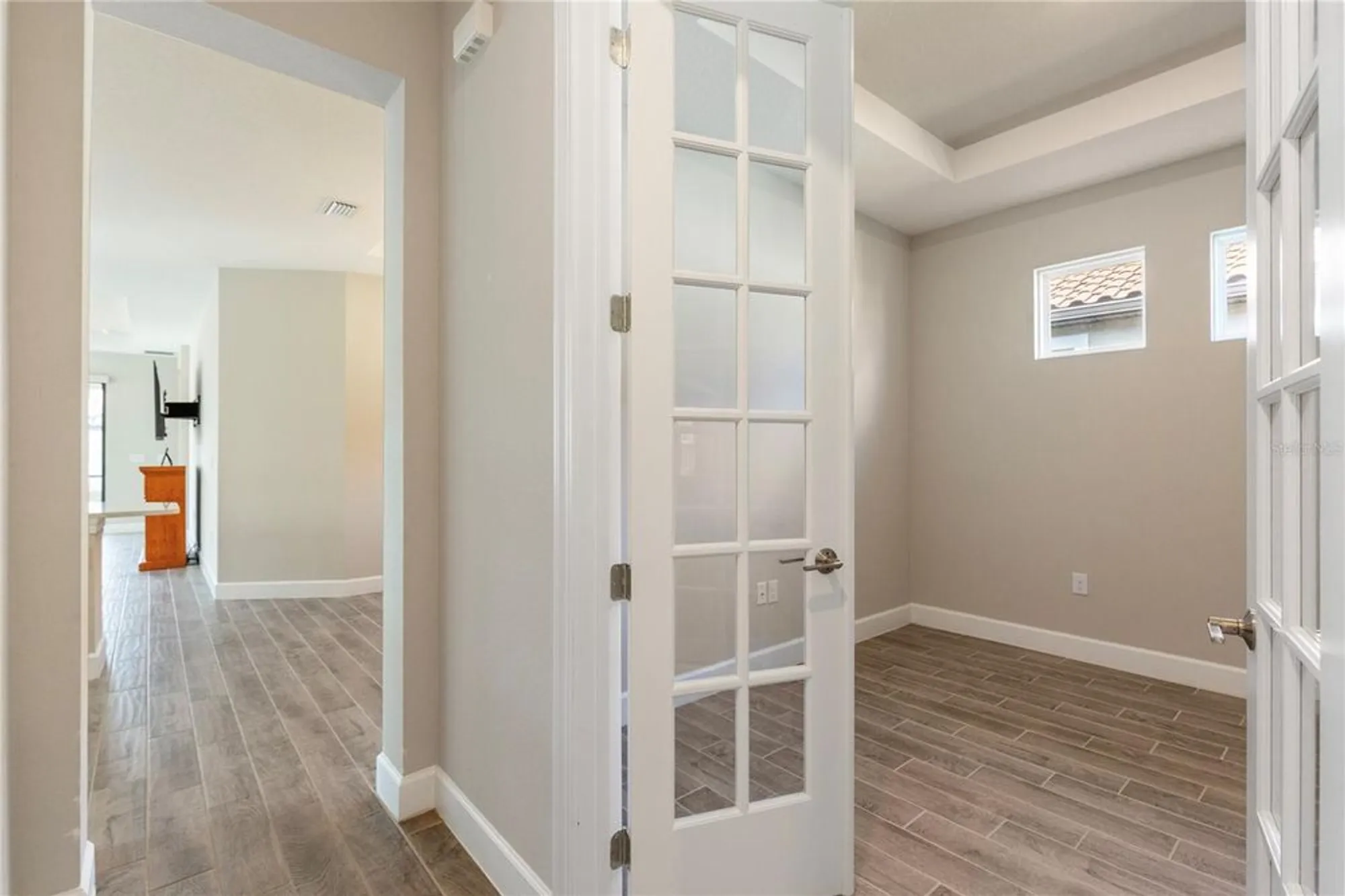 Property Slideshow image 18 of 41 | 4575 garofalo rd, Wesley Chapel, FL, 33543