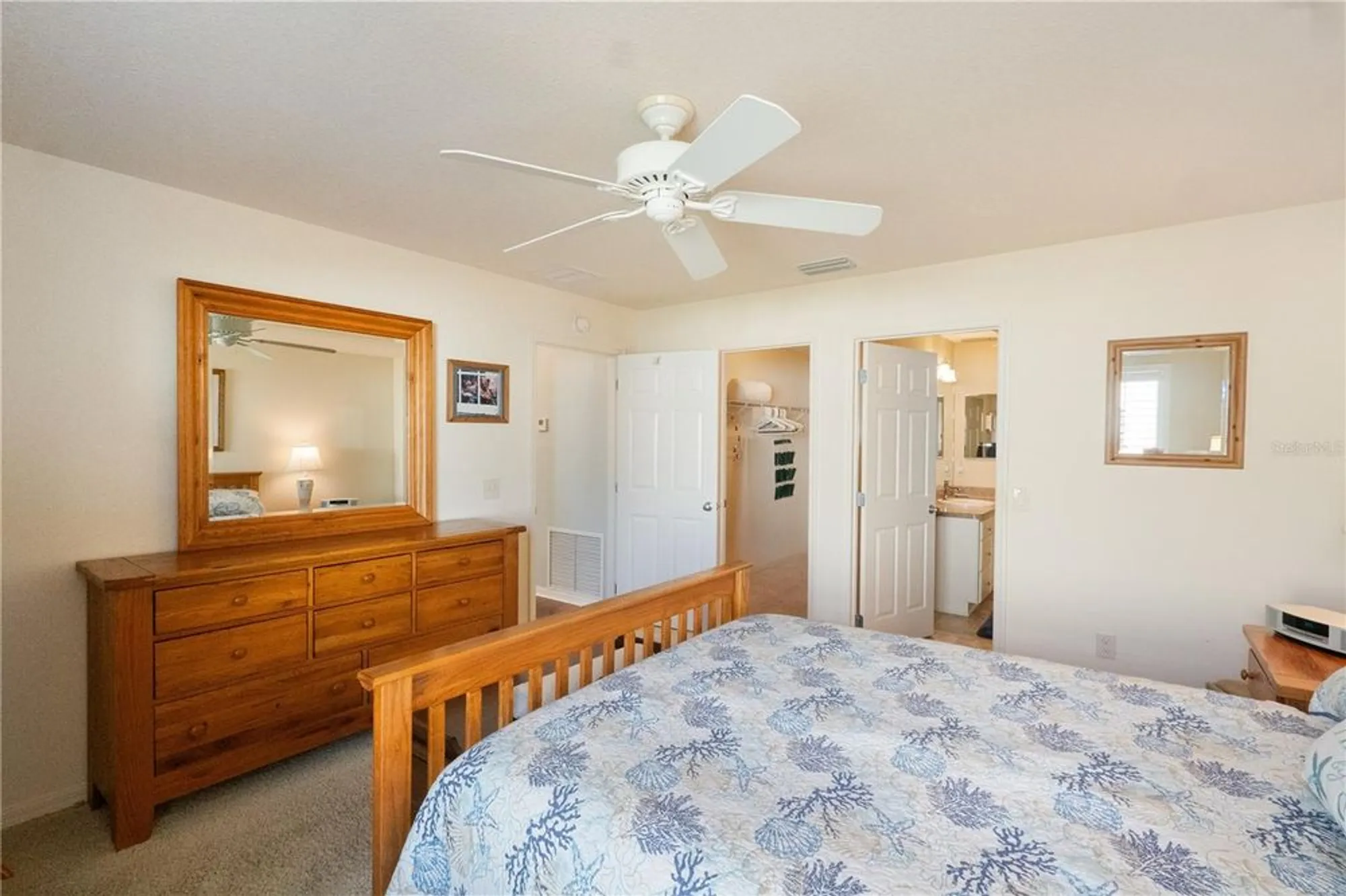 Property Slideshow image 10 of 23 | 2469 eldon pl, The Villages, FL, 32162