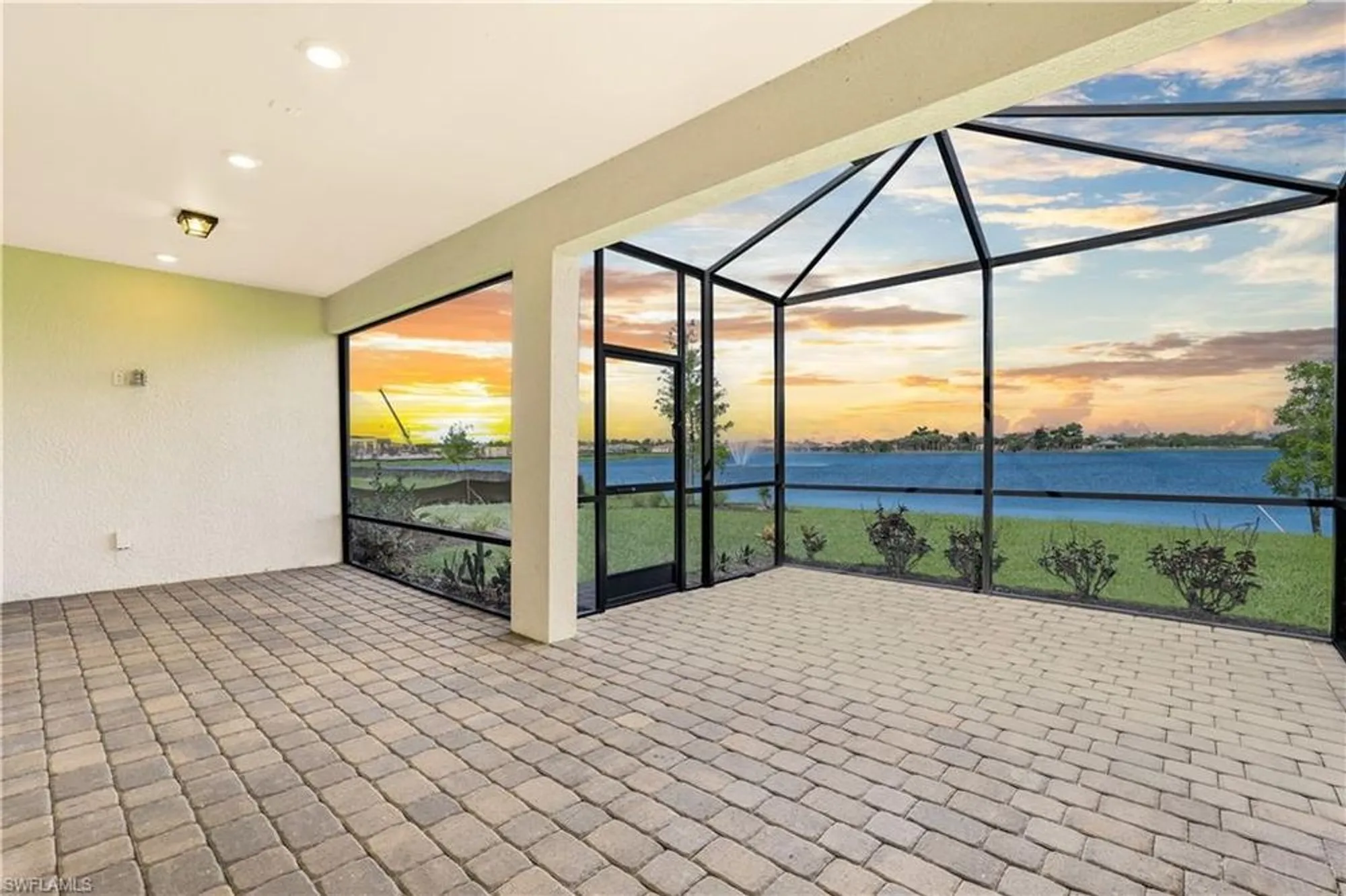 Property Slideshow image 25 of 32 | 17563 winding oak ln, North Fort Myers, FL, 33917