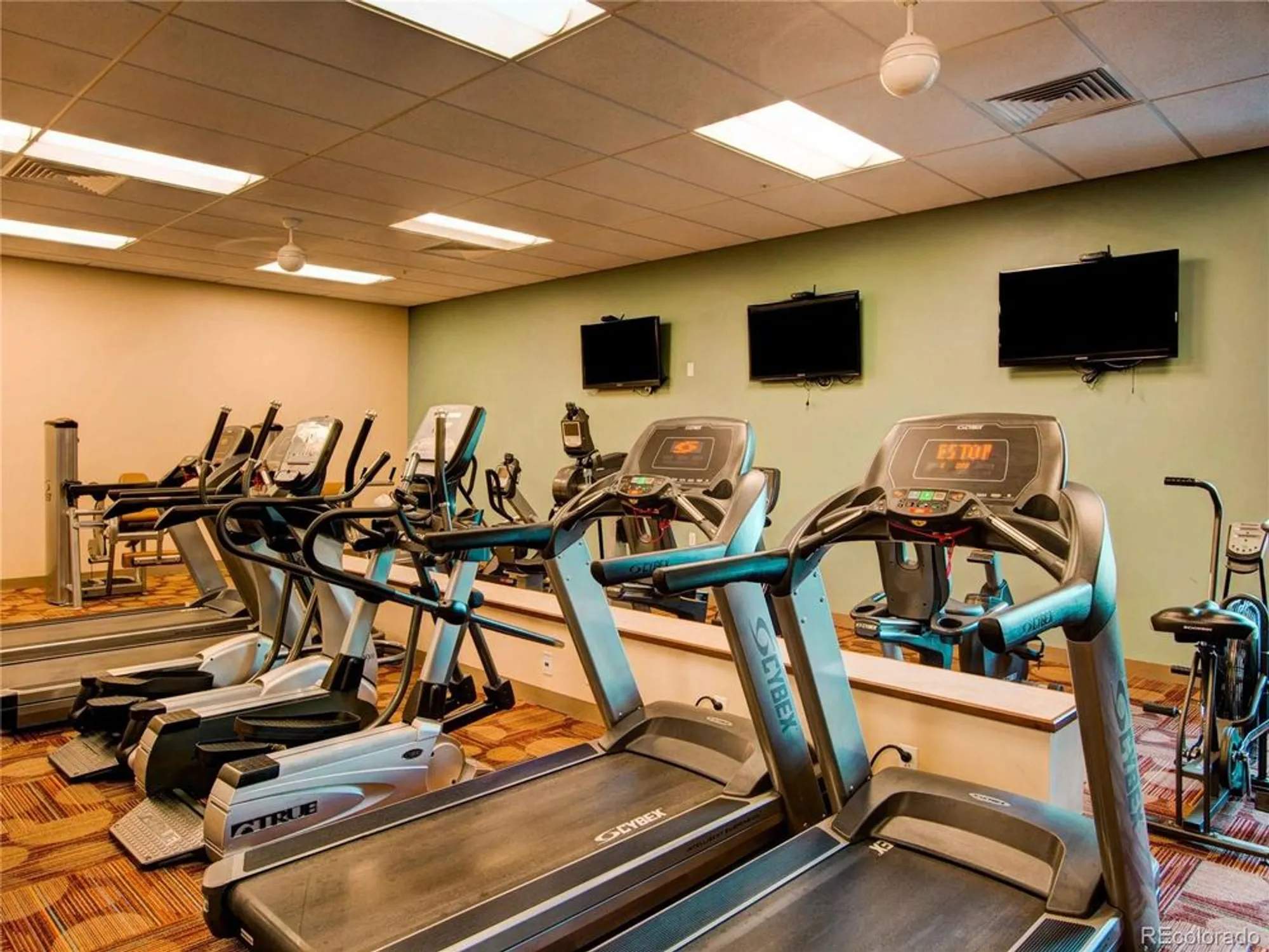 Property Slideshow image 16 of 16 | 3164 s wheeling way 308, Aurora, CO, 80014