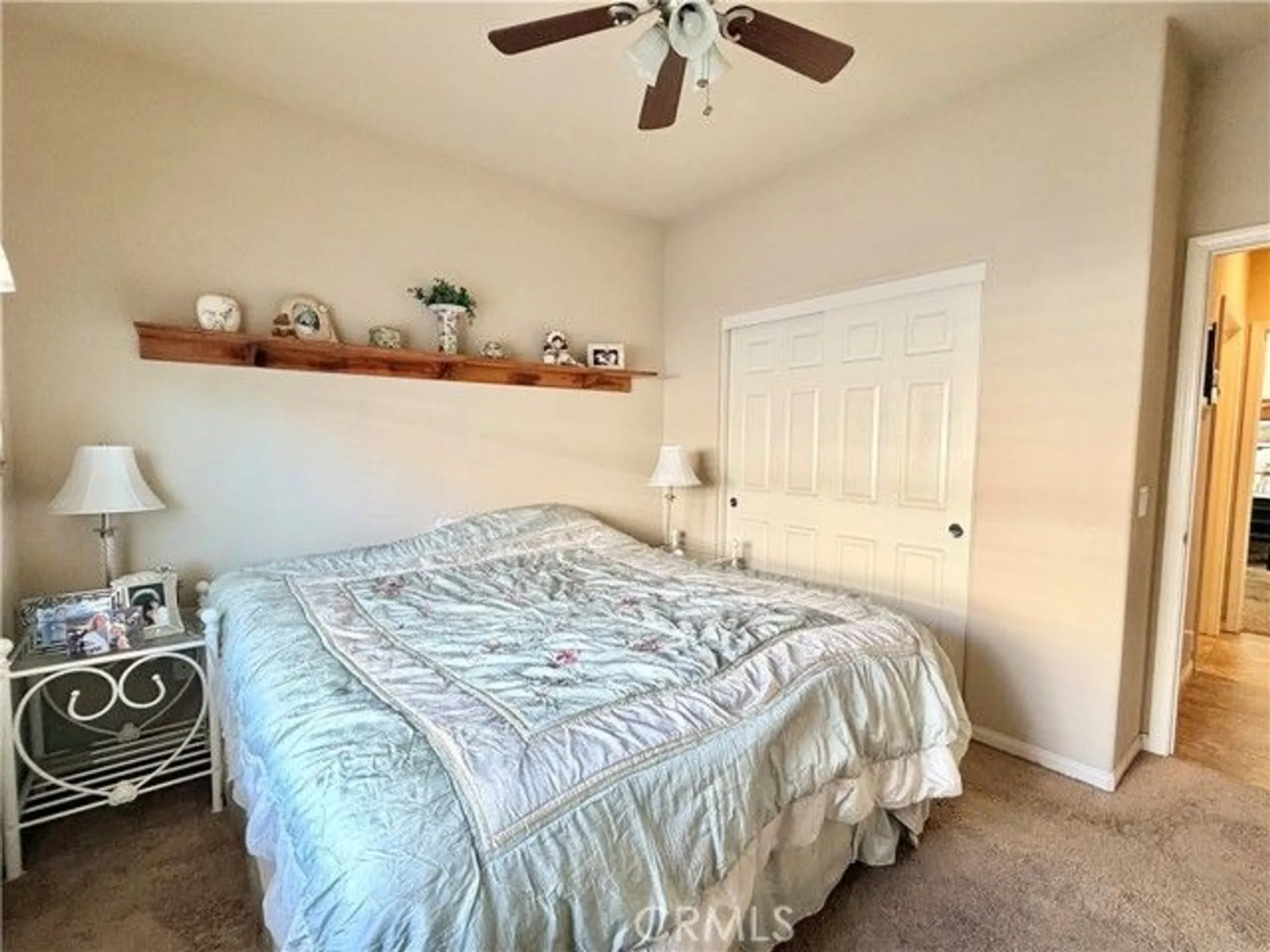 Property Slideshow image 20 of 30 | 19422 royal oaks rd, Apple Valley, CA, 92308