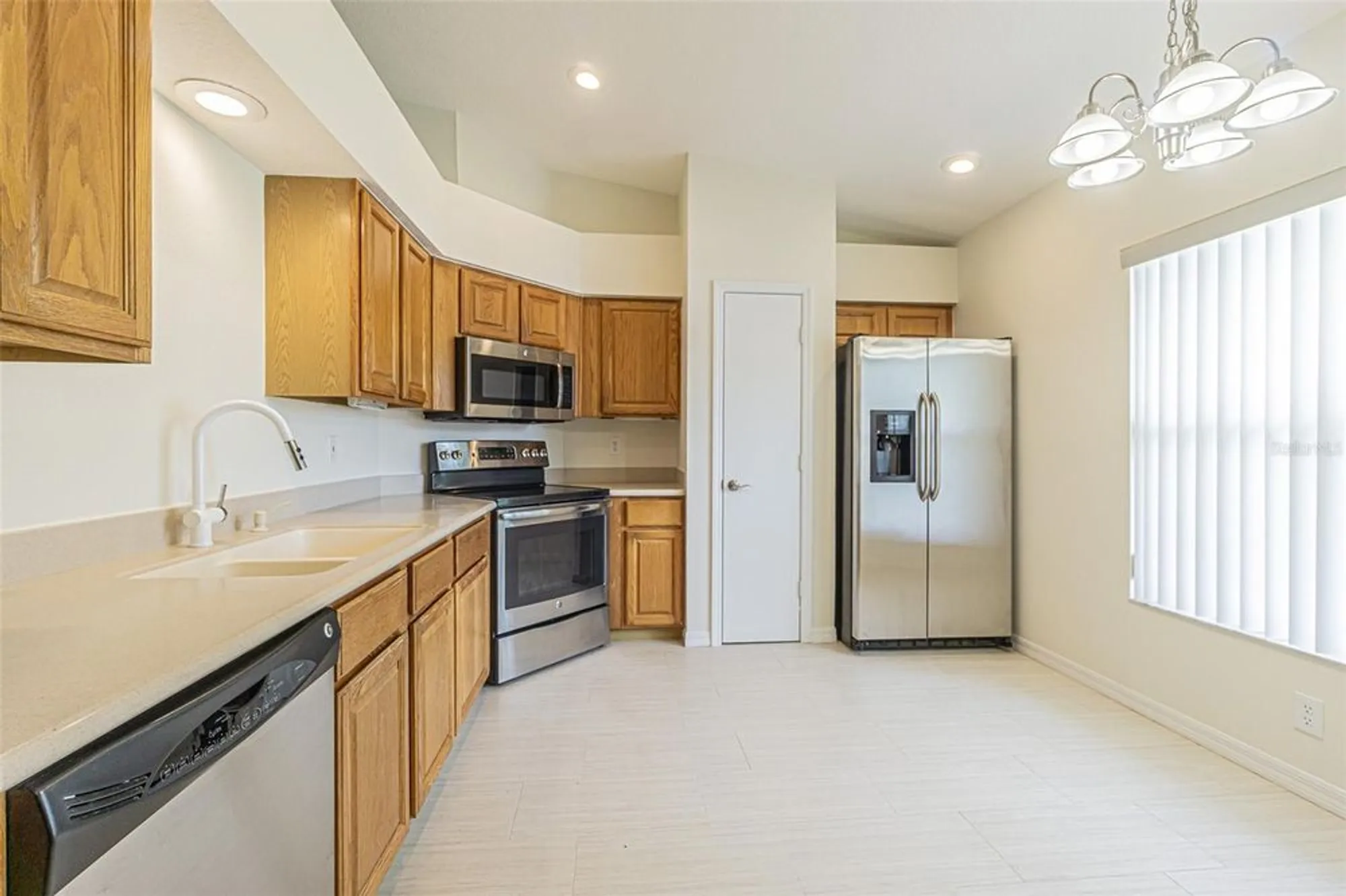 Property Slideshow image 5 of 29 | 29436 zeller ave, San Antonio, FL, 33576