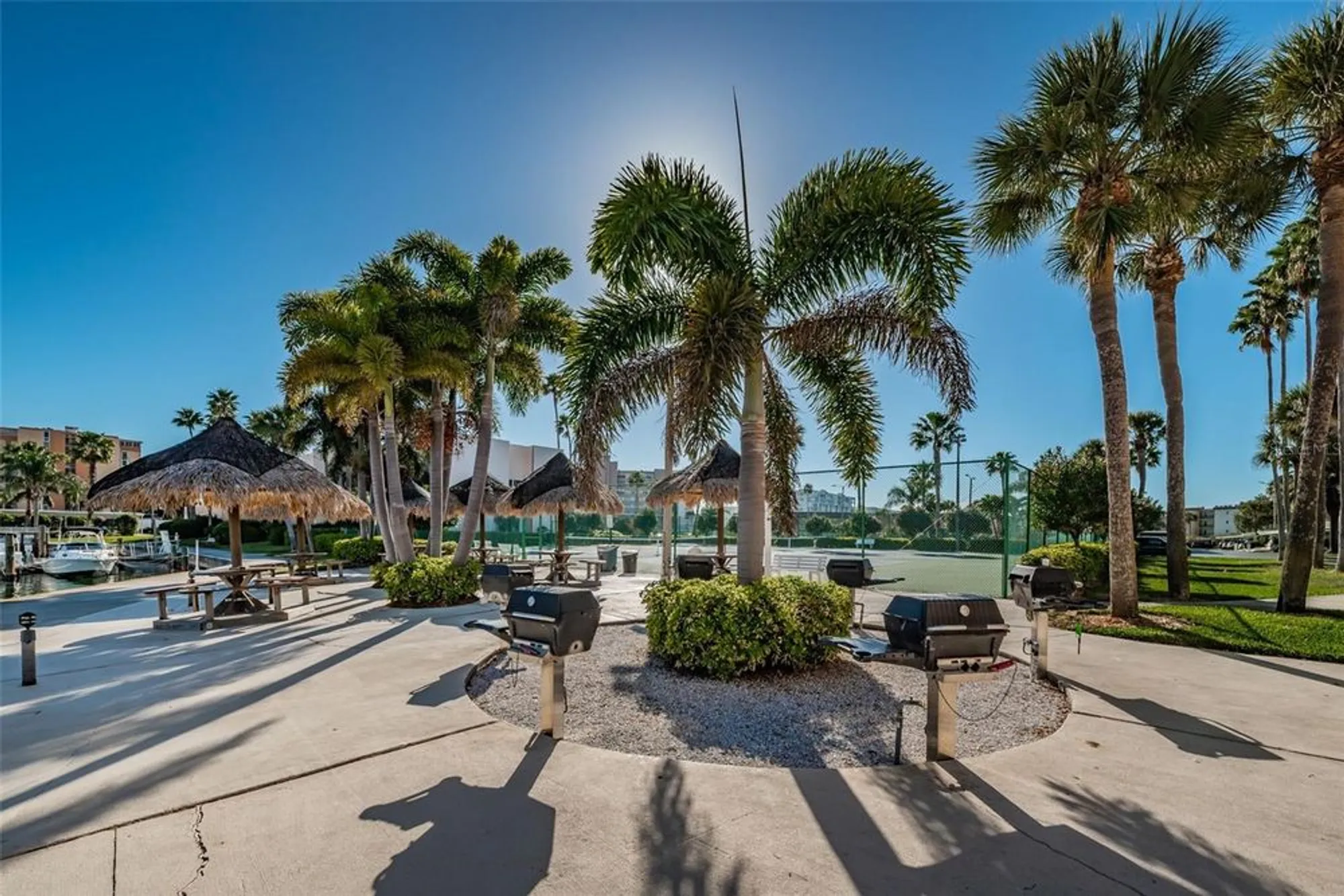 Property Slideshow image 26 of 32 | 7405 bay island dr 220, South Pasadena, FL, 33707