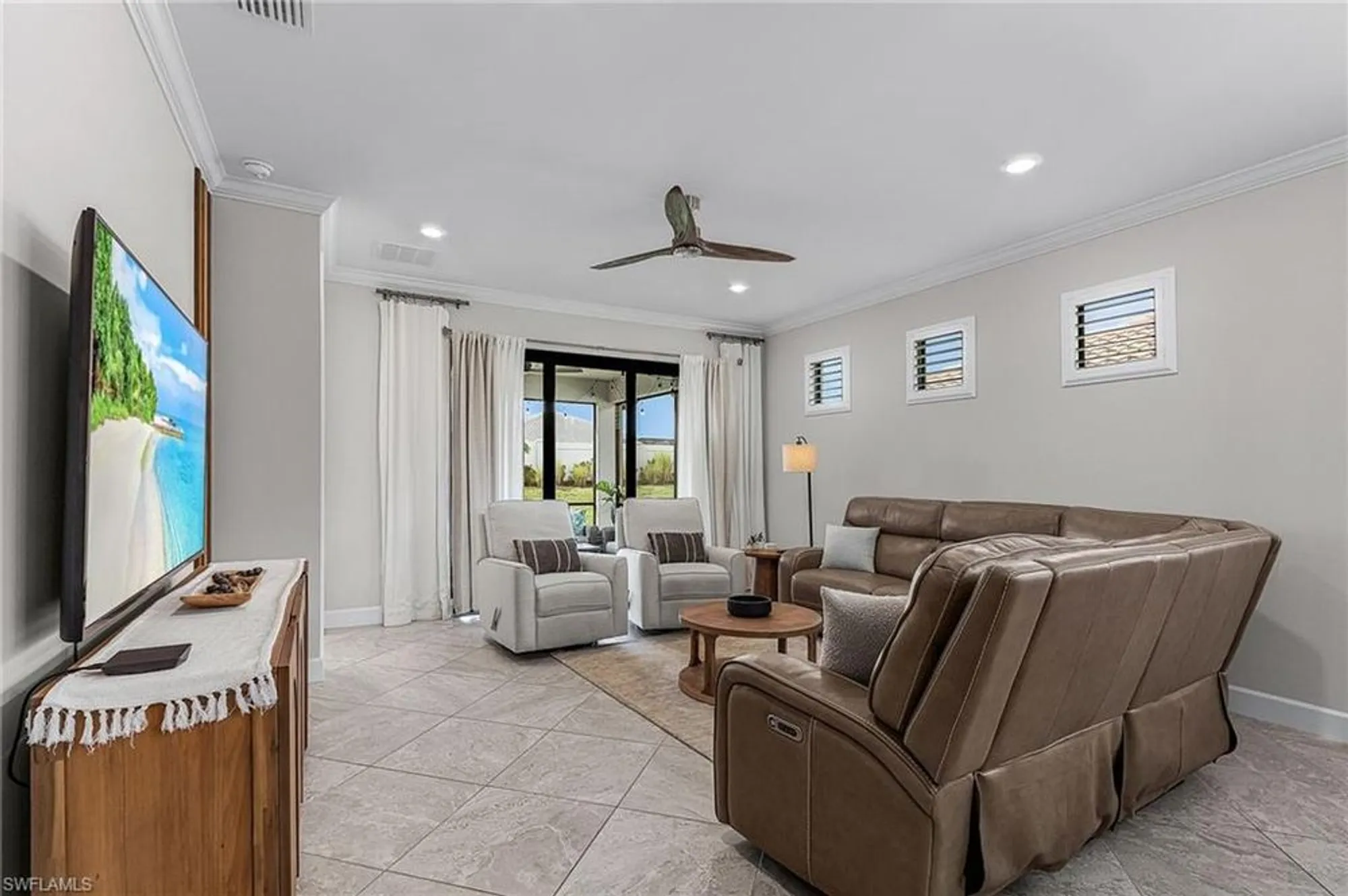 Property Slideshow image 13 of 29 | 17510 caravita ln, Fort Myers, FL, 33913