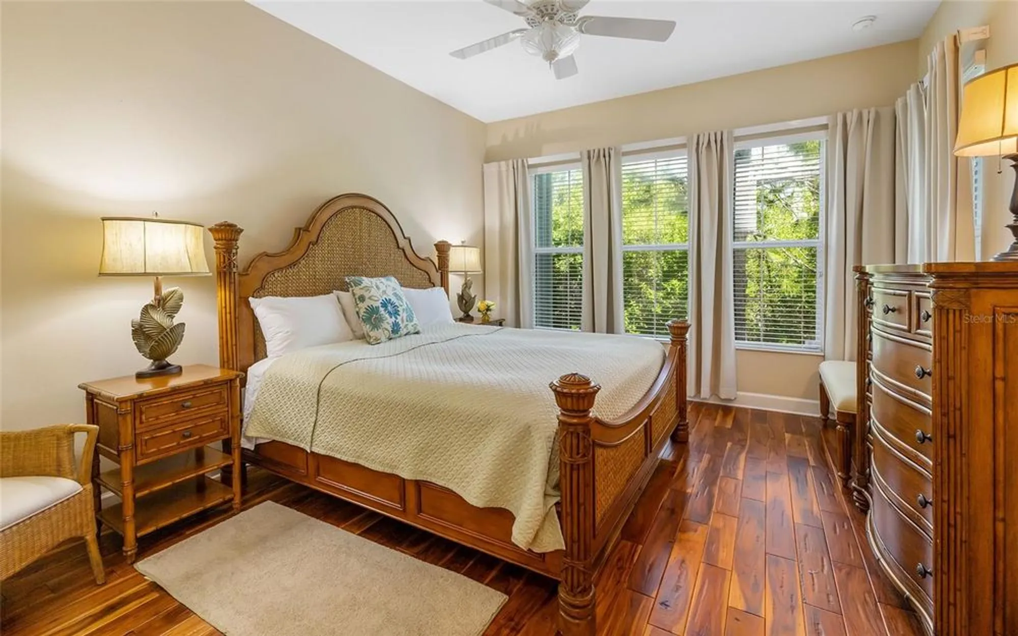 Property Slideshow image 19 of 50 | 339 sapphire lake dr unit 101, Bradenton, FL, 34209