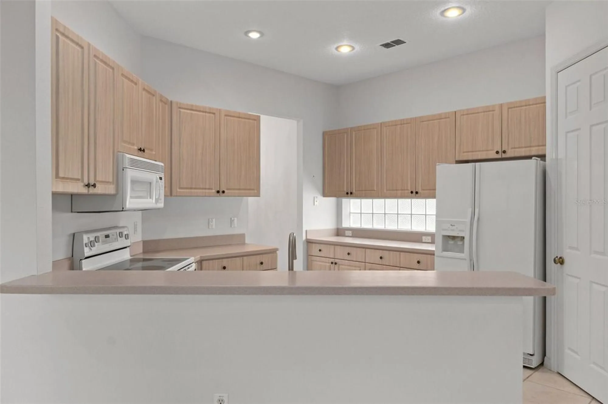 Property Slideshow image 21 of 71 | 9149 penelope dr, Weeki Wachee, FL, 34613