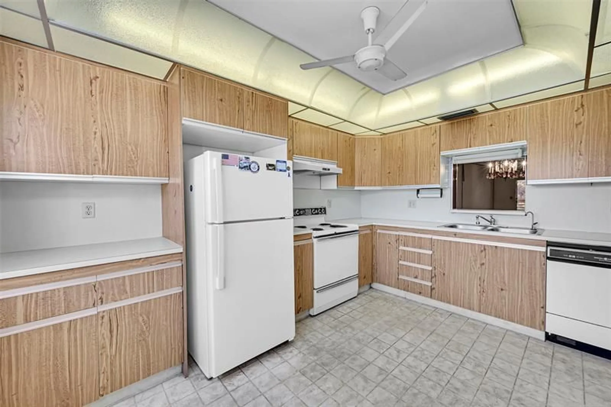 Property Slideshow image 9 of 29 | 2006 granada dr a3, Coconut Creek, FL, 33066