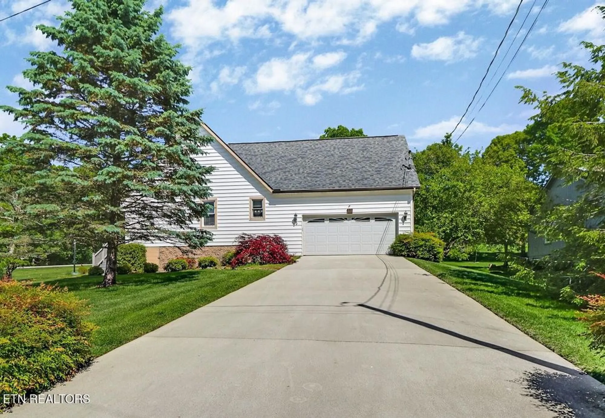 Property Slideshow image 6 of 55 | 11 kingsboro ln, Crossville, TN, 38558