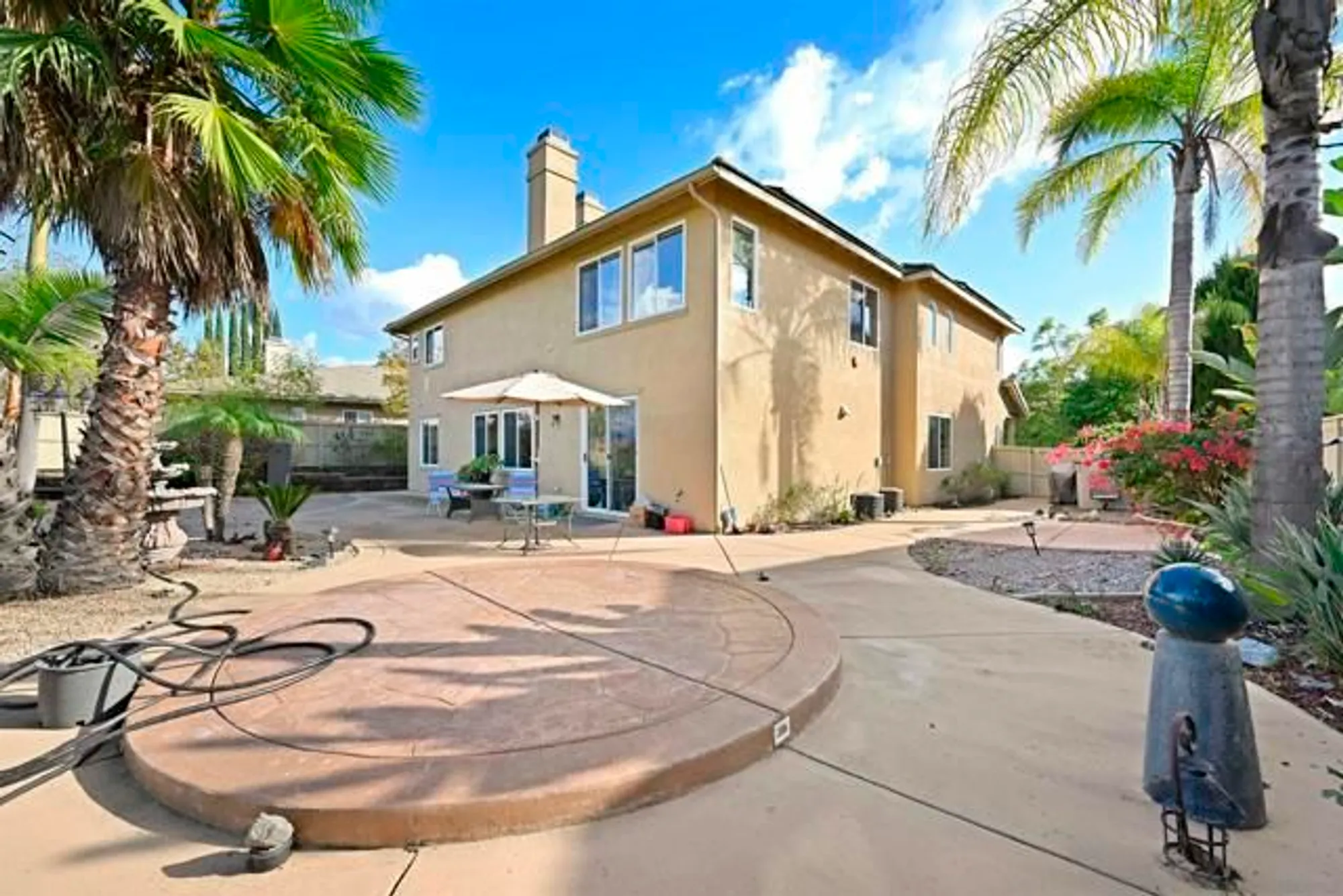 Property Slideshow image 19 of 34 | 10562 aspen gln, Escondido, CA, 92026