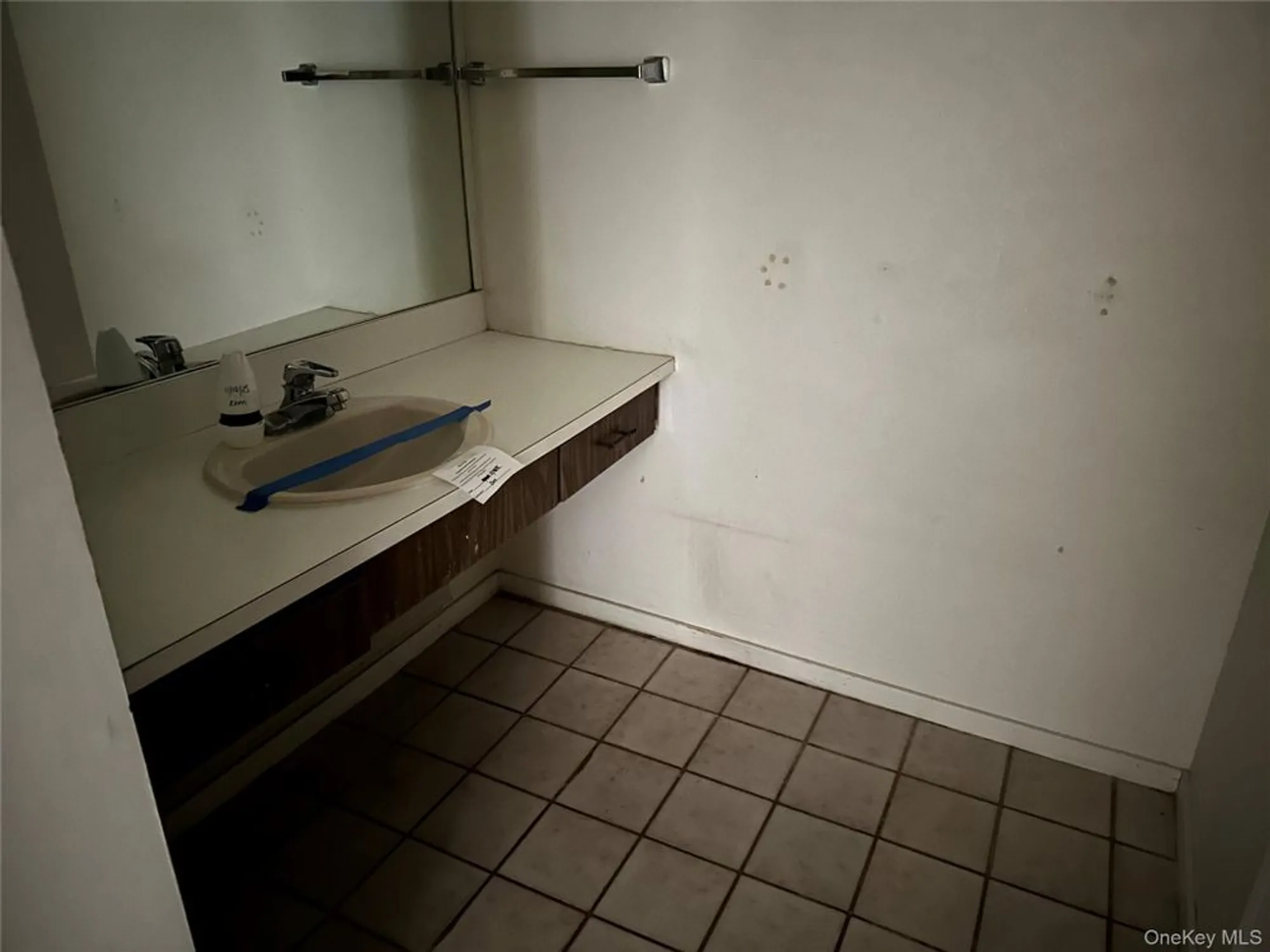 Property Slideshow image 12 of 15 | 107 heritage hls c, Somers, NY, 10589