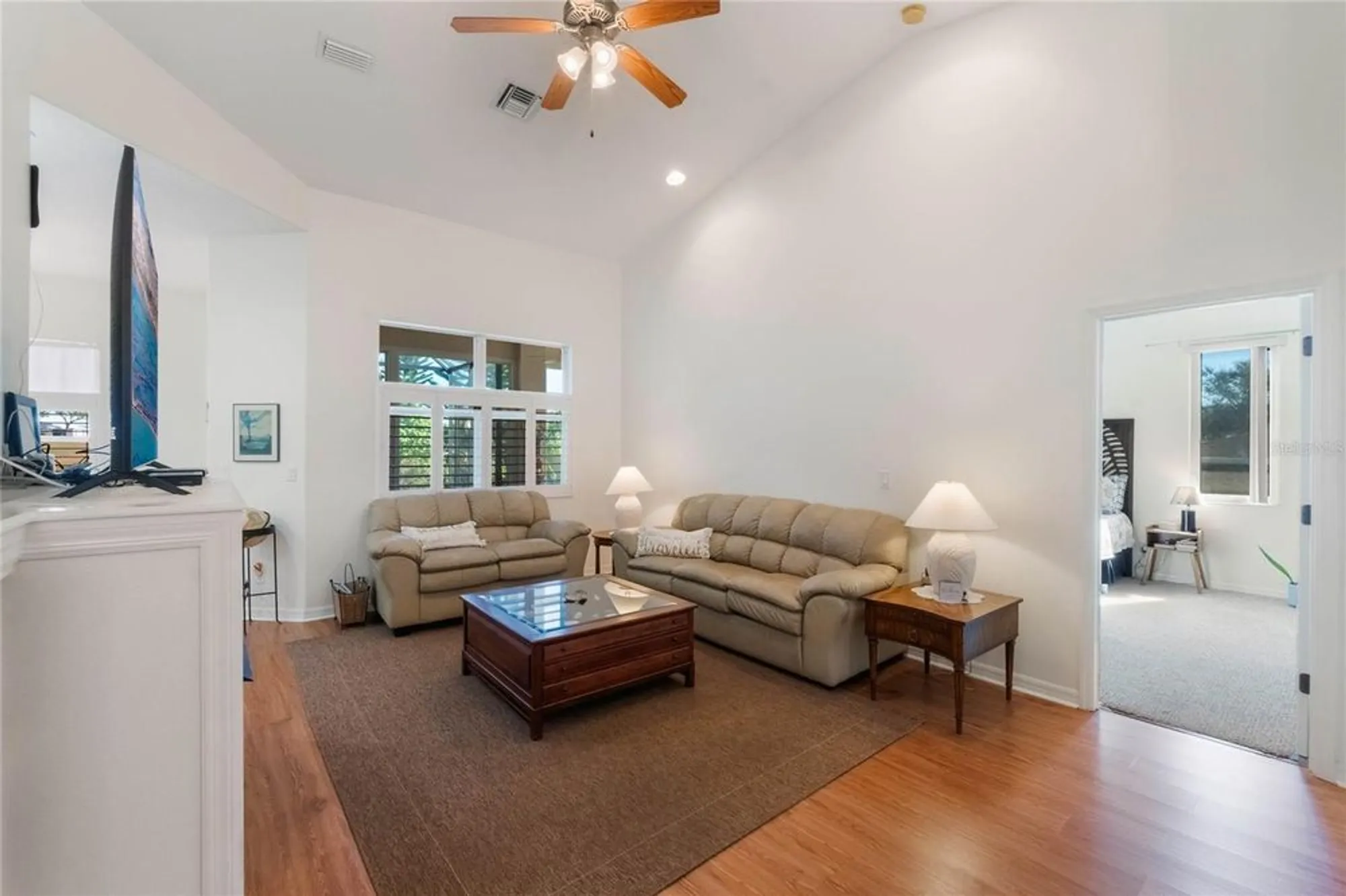Property Slideshow image 9 of 65 | 5502 bounty cir, Tavares, FL, 32778