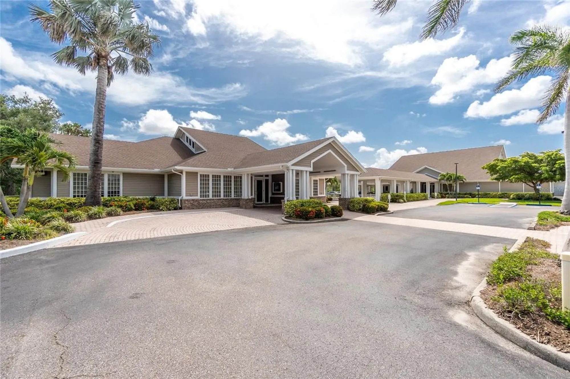 Property Slideshow image 49 of 67 | 14016 willow glen ct 112, Port Charlotte, FL, 33953
