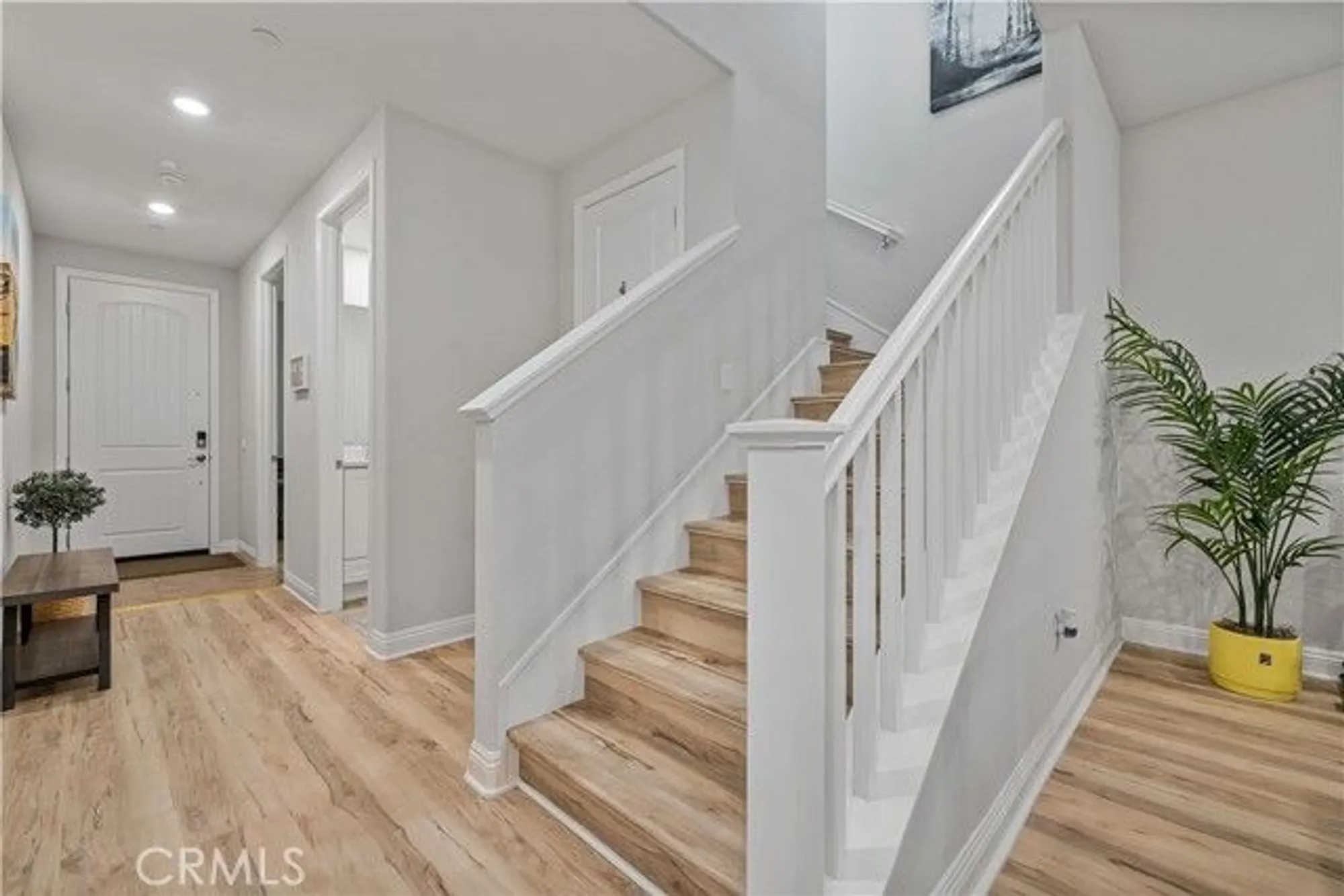 Property Slideshow image 32 of 55 | 20608 galloway dr, Santa Clarita, CA, 91350