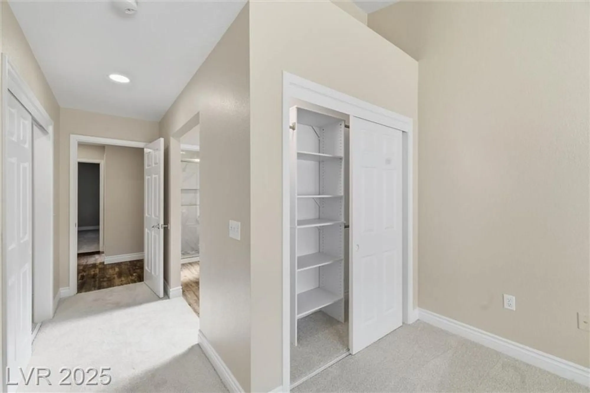 Property Slideshow image 22 of 66 | 3001 merimar dr, Las Vegas, NV, 89134