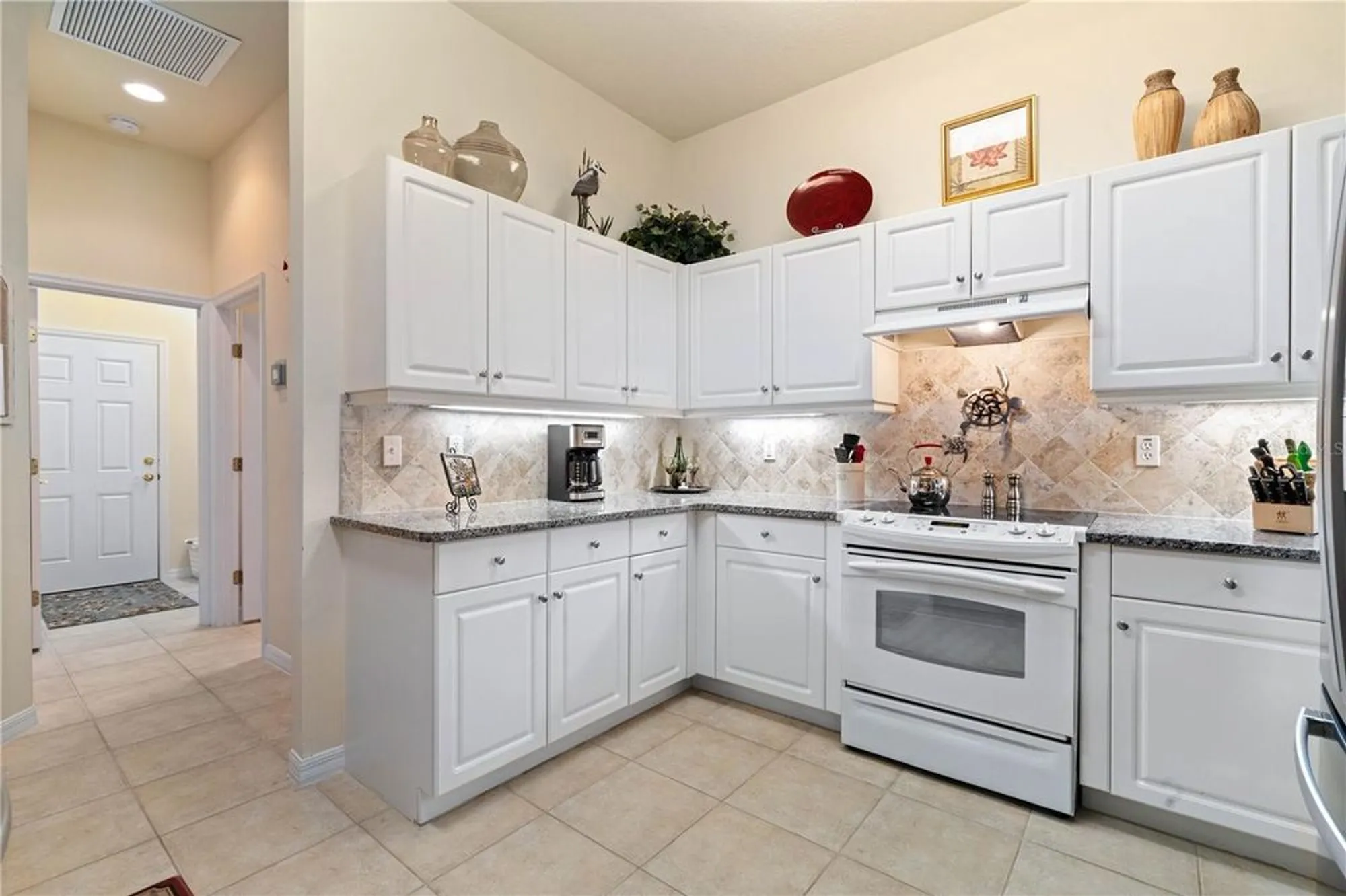 Property Slideshow image 11 of 45 | 1127 hansberry ct, Ormond Beach, FL, 32174