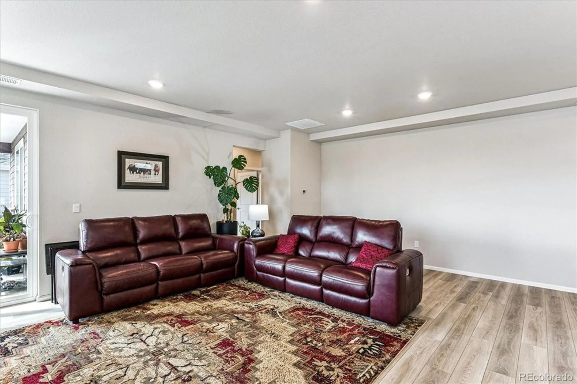 Property Slideshow image 6 of 28 | 5126 n quemoy ct, Aurora, CO, 80019