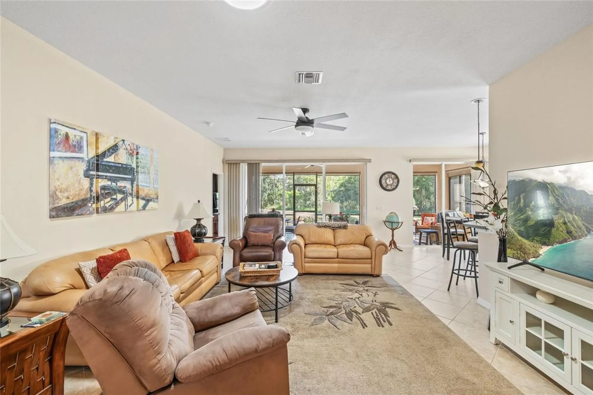 Property Slideshow image 7 of 35 | 5337 hogan ln, Winter Haven, FL, 33884