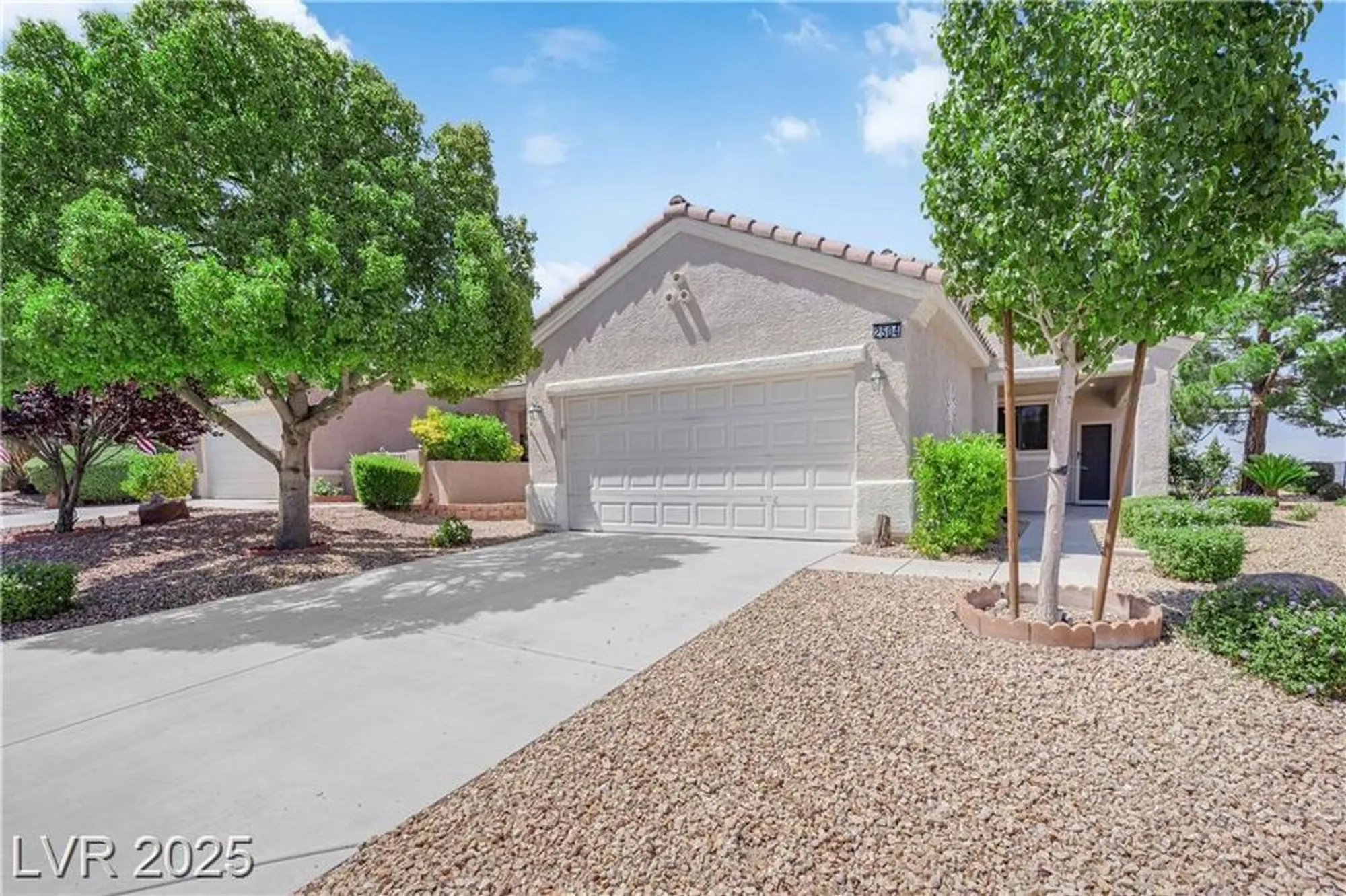 Property Slideshow image 22 of 24 | 2504 libretto ave, Henderson, NV, 89052
