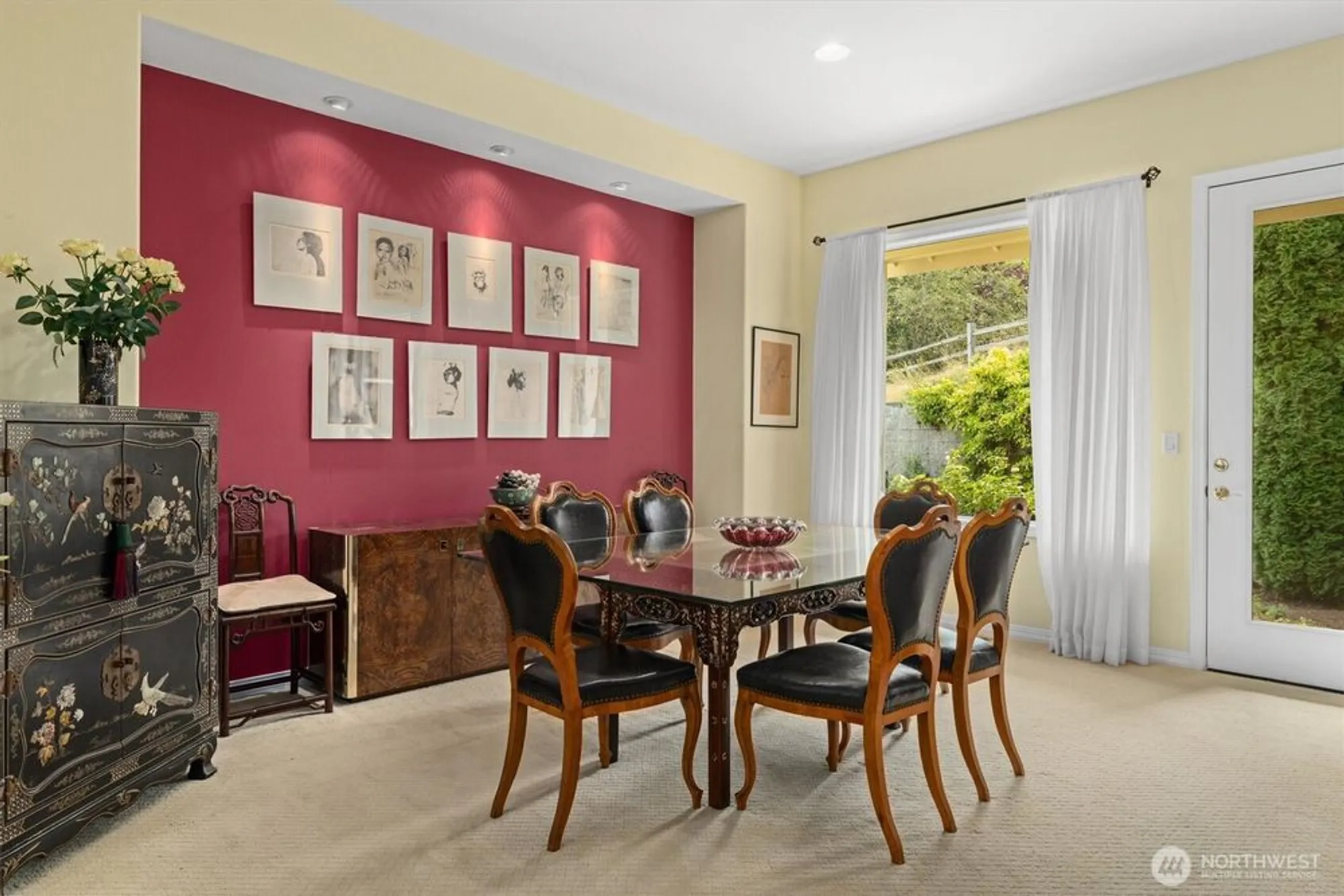 Property Slideshow image 12 of 38 | 23263 ne 126th st, Redmond, WA, 98053