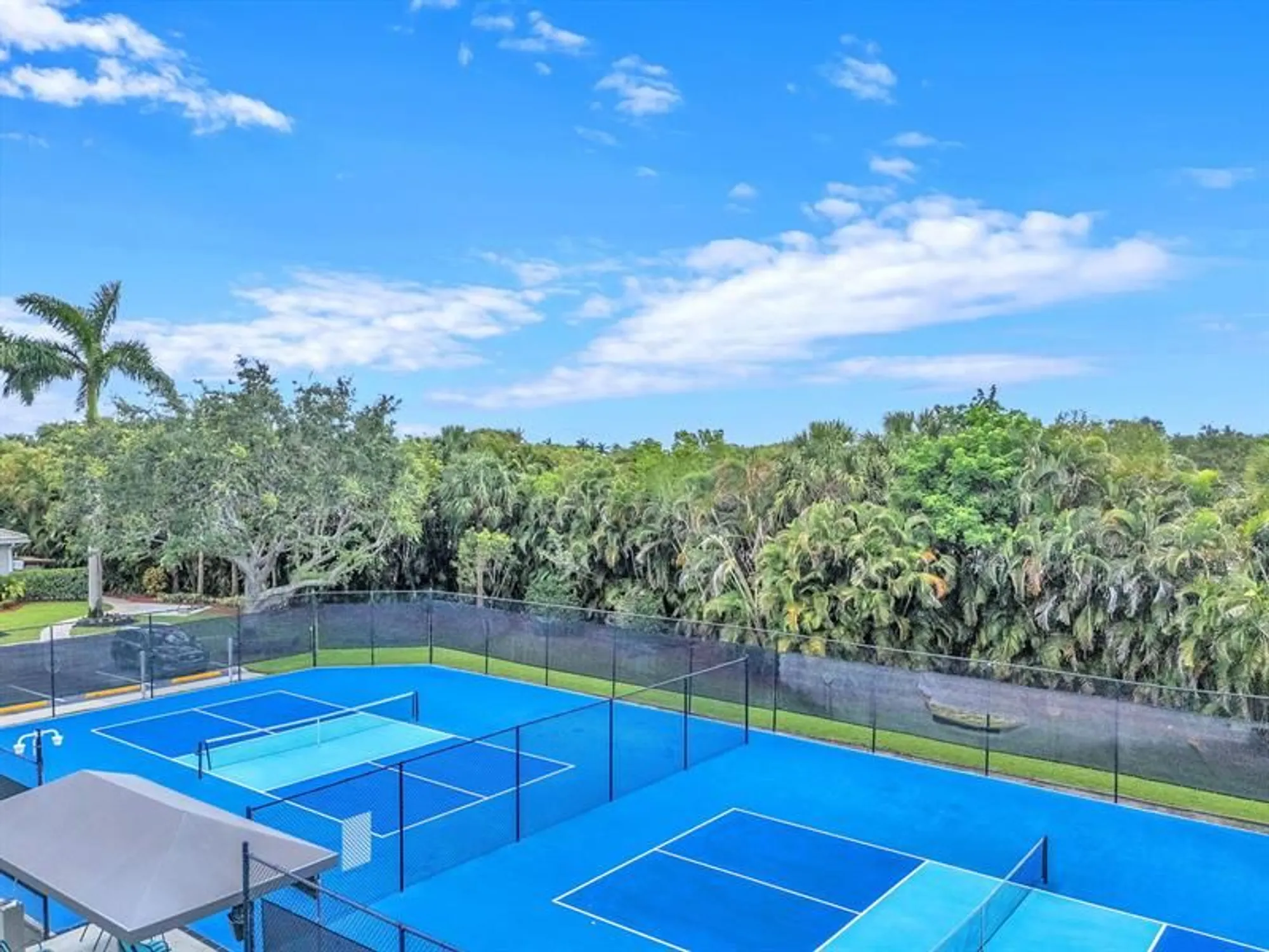 Property Slideshow image 39 of 57 | 5701 swaying palm ln, Boynton Beach, FL, 33437