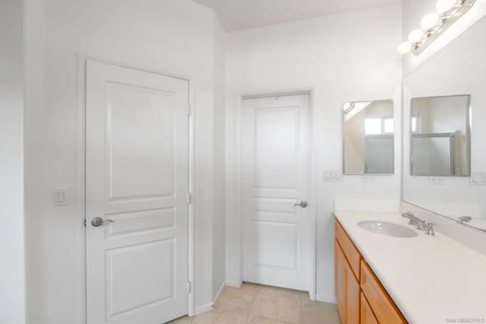 Property Slideshow image 25 of 47 | 1645 beaver crk a, Beaumont, CA, 92223