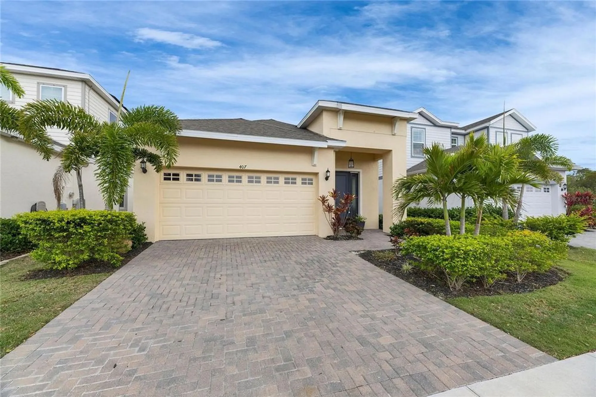 Property Slideshow image 4 of 87 | 407 sandsend ct, Apollo Beach, FL, 33572