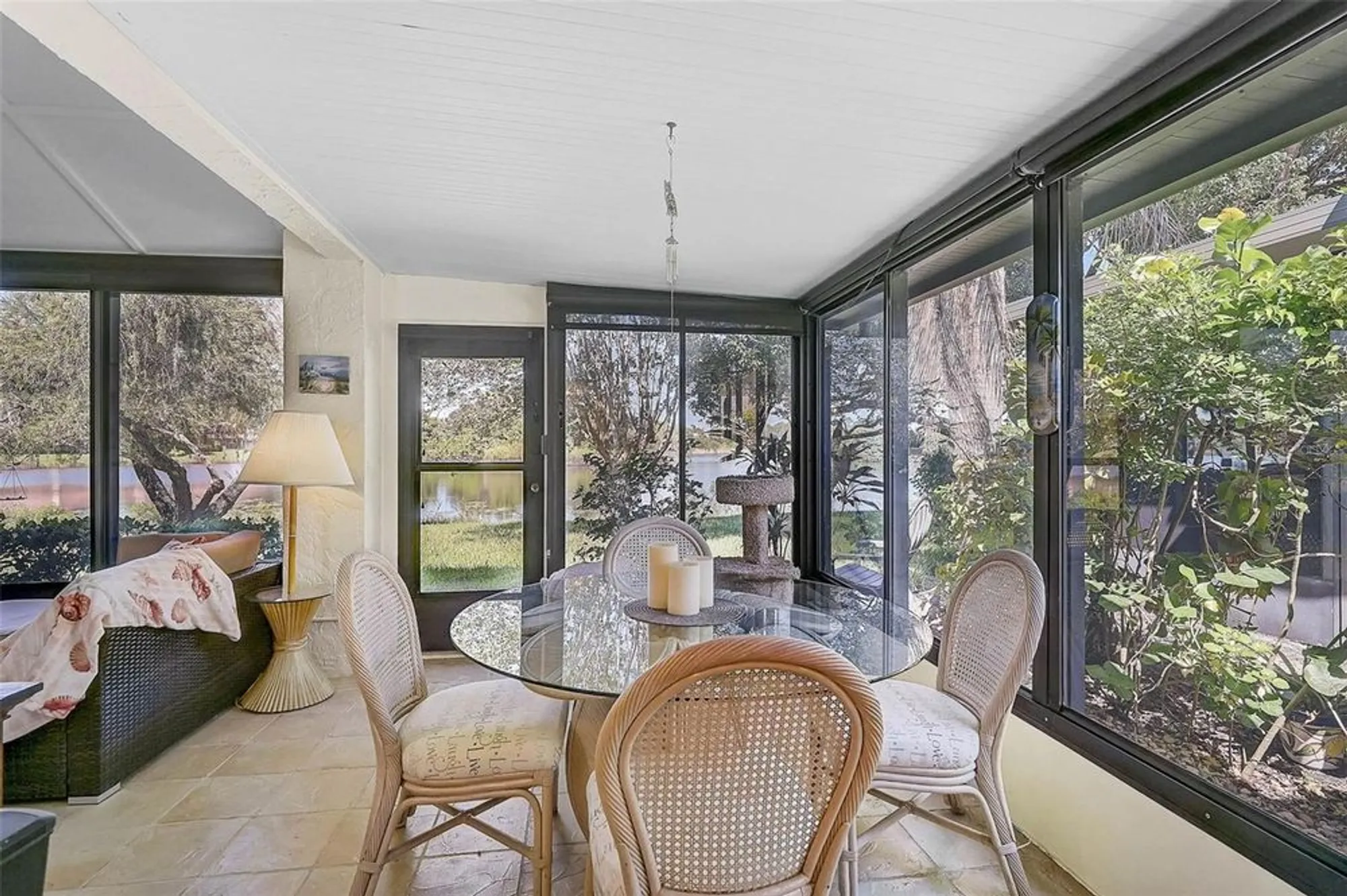 Property Slideshow image 30 of 50 | 7363 oak moss dr # 33, Sarasota, FL, 34241