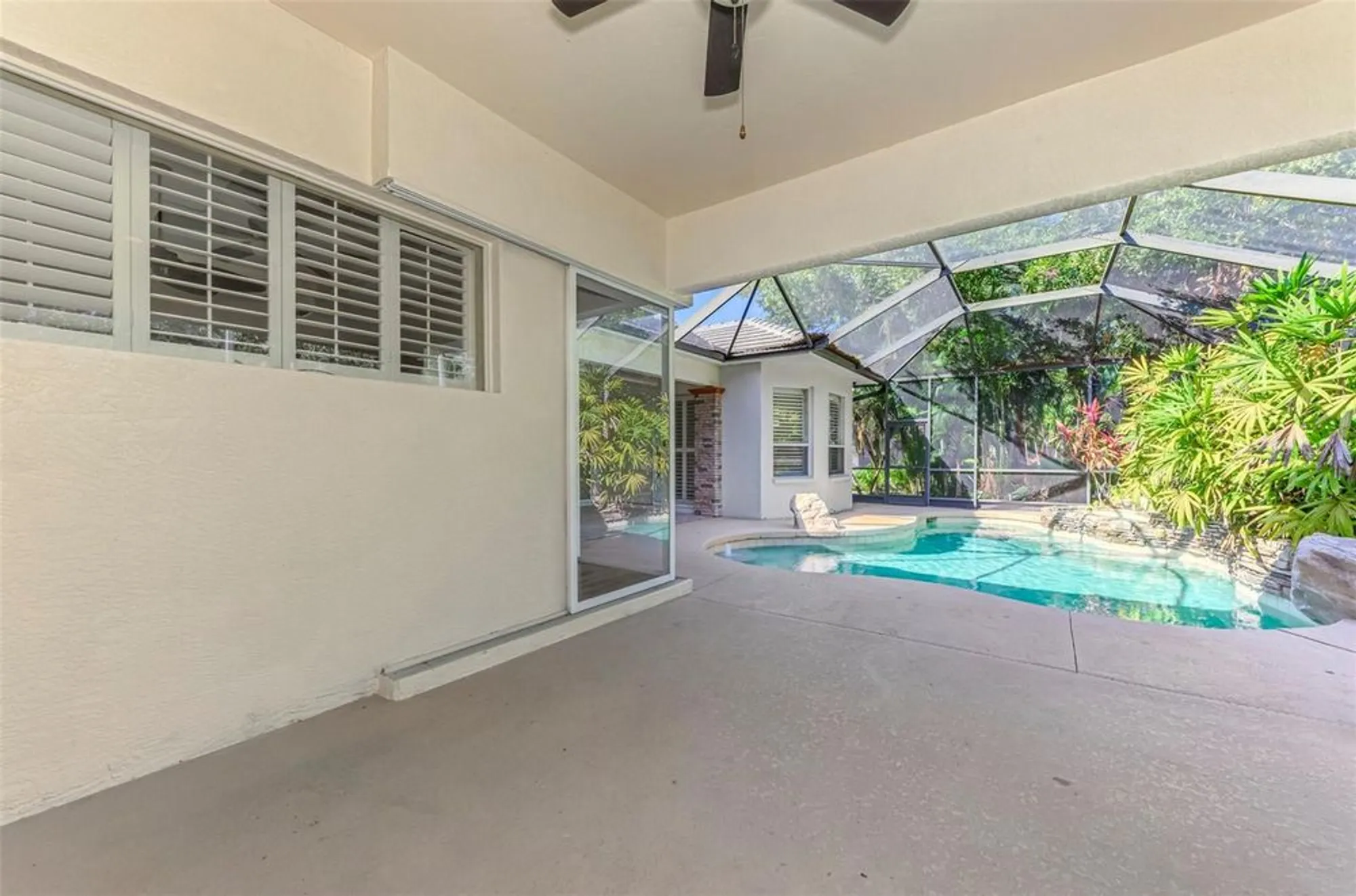 Property Slideshow image 63 of 79 | 4889 carrington cir, Sarasota, FL, 34243