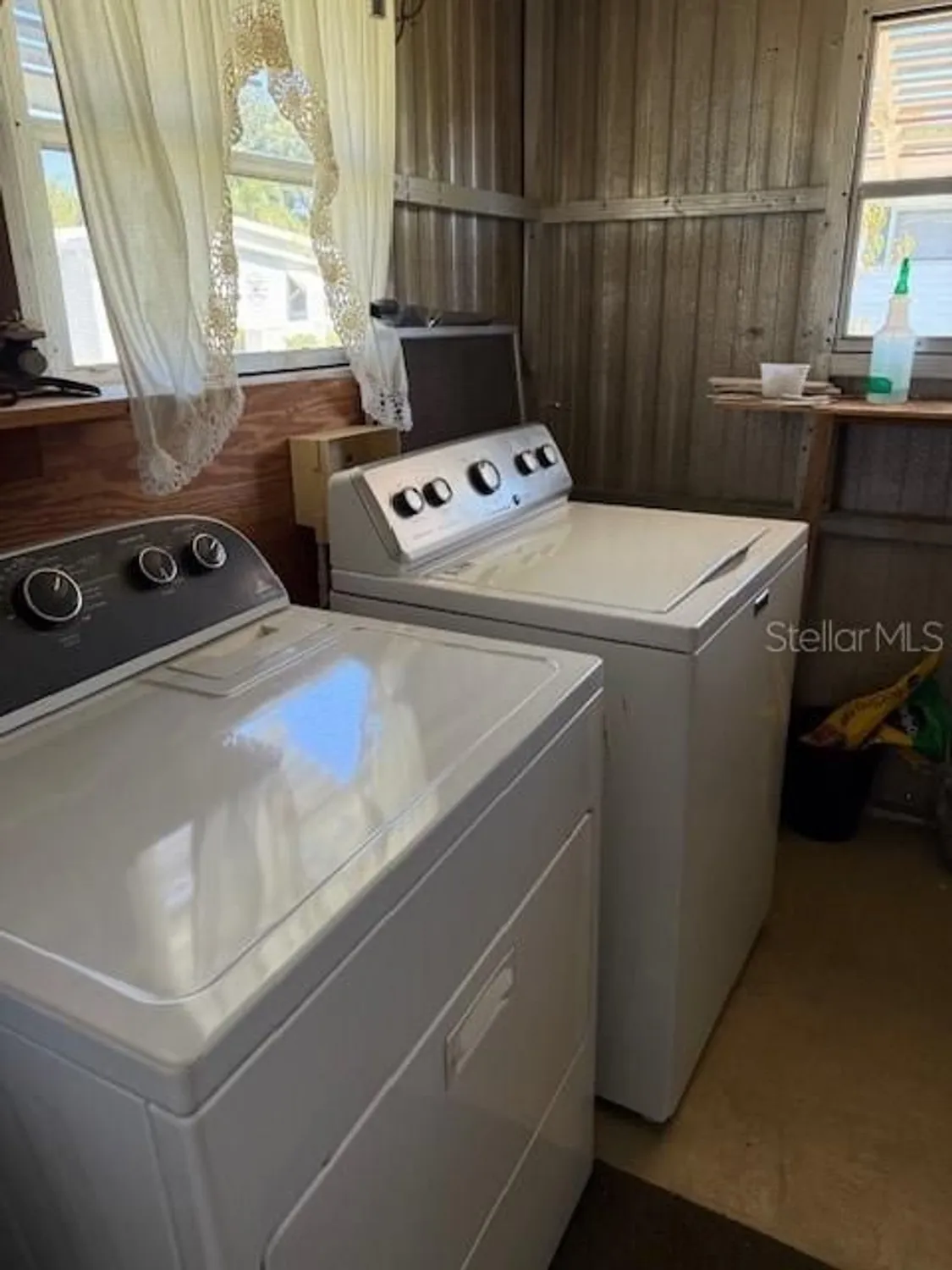 Property Slideshow image 37 of 39 | 1003 vermont ave, Lady Lake, FL, 32159