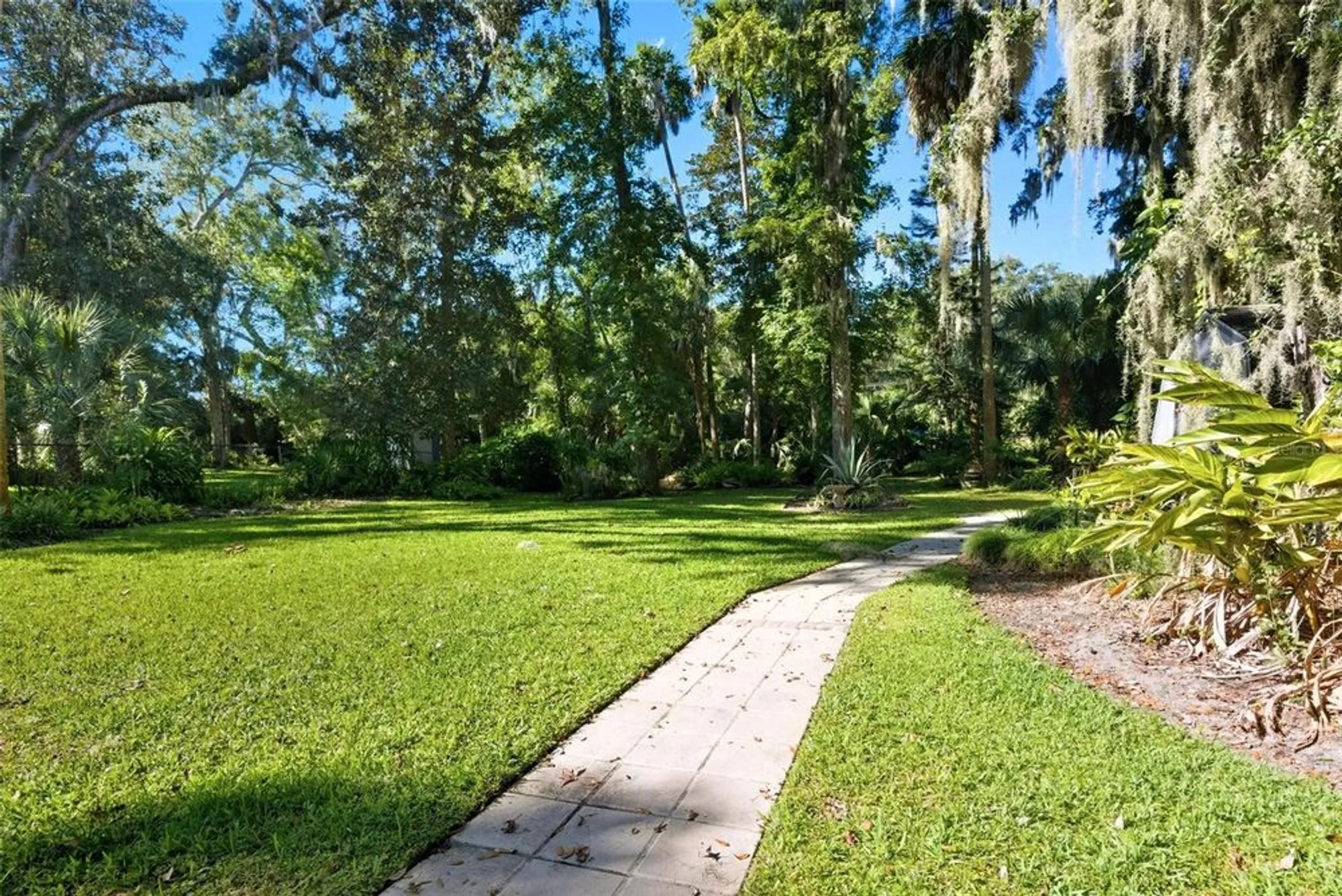 Property Slideshow image 47 of 66 | 3908 tano dr, Ormond Beach, FL, 32174