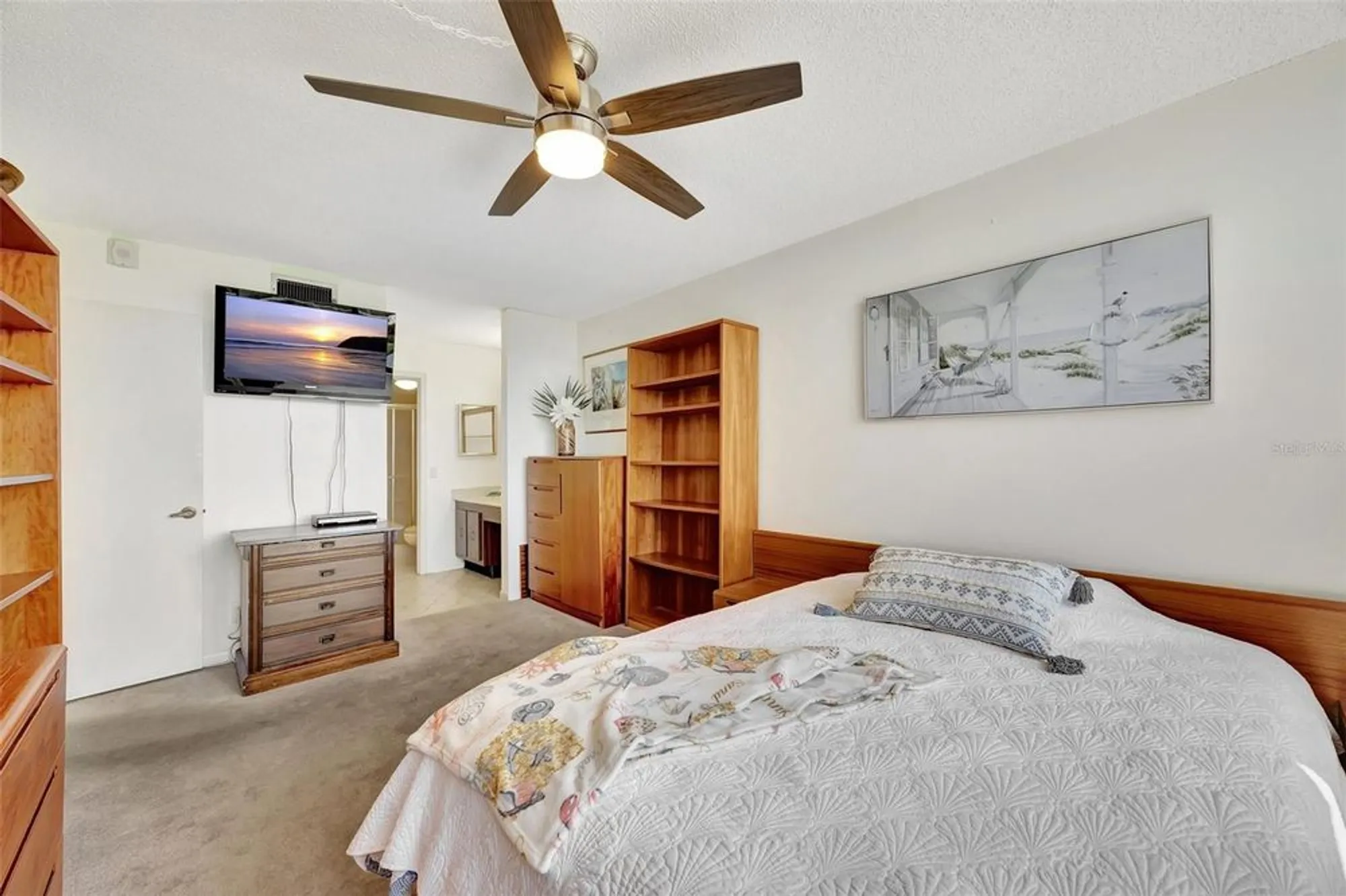 Property Slideshow image 14 of 31 | 6269 palma del mar blvd s apt 608, St Petersburg, FL, 33715