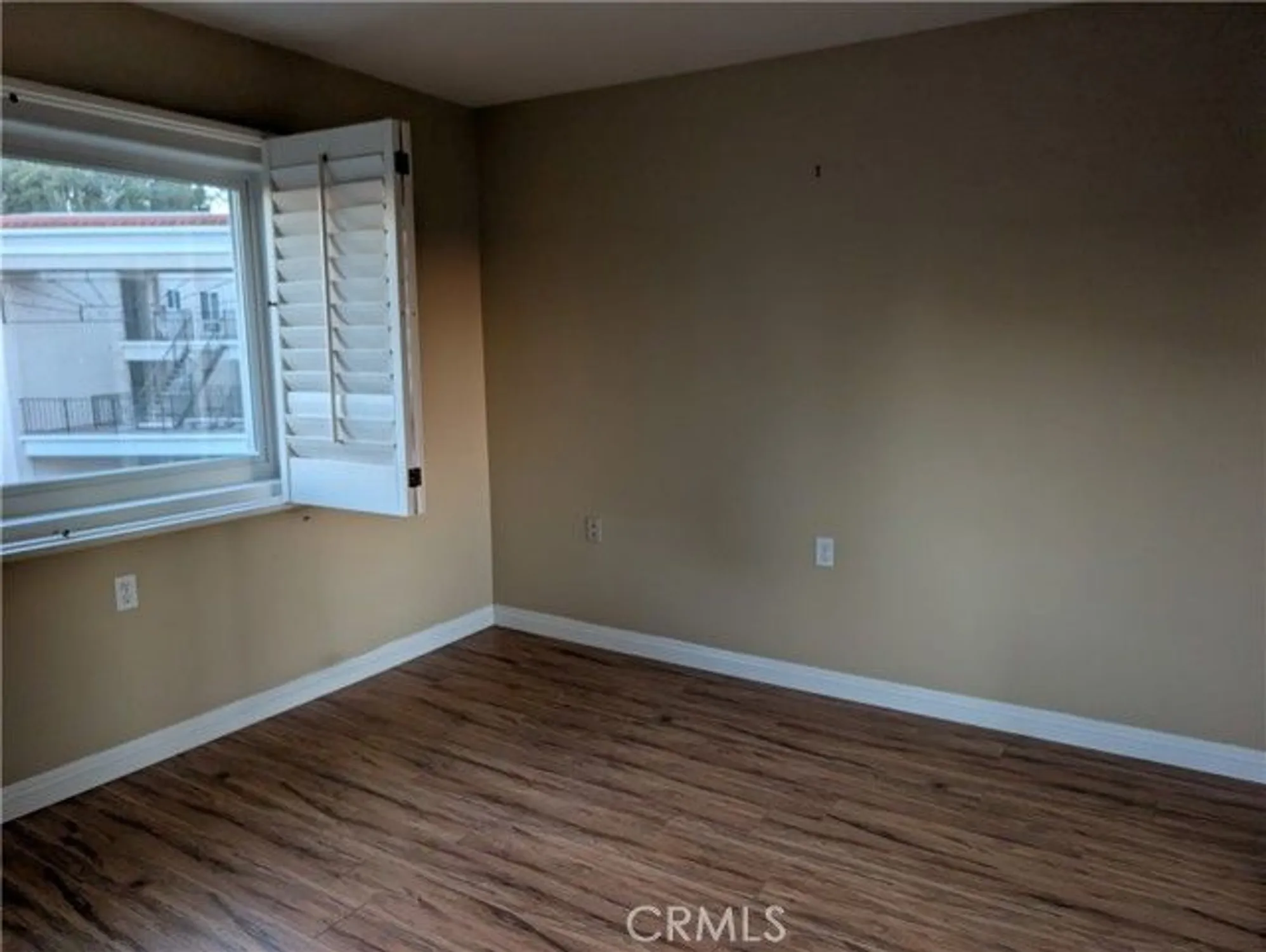 Property Slideshow image 30 of 47 | 4006 calle sonora oeste unit 3f, Laguna Woods, CA, 92637