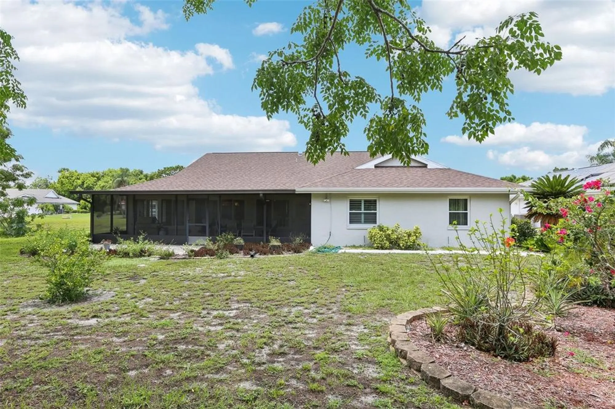 Property Slideshow image 43 of 72 | 1812 new bedford dr, Sun City Center, FL, 33573