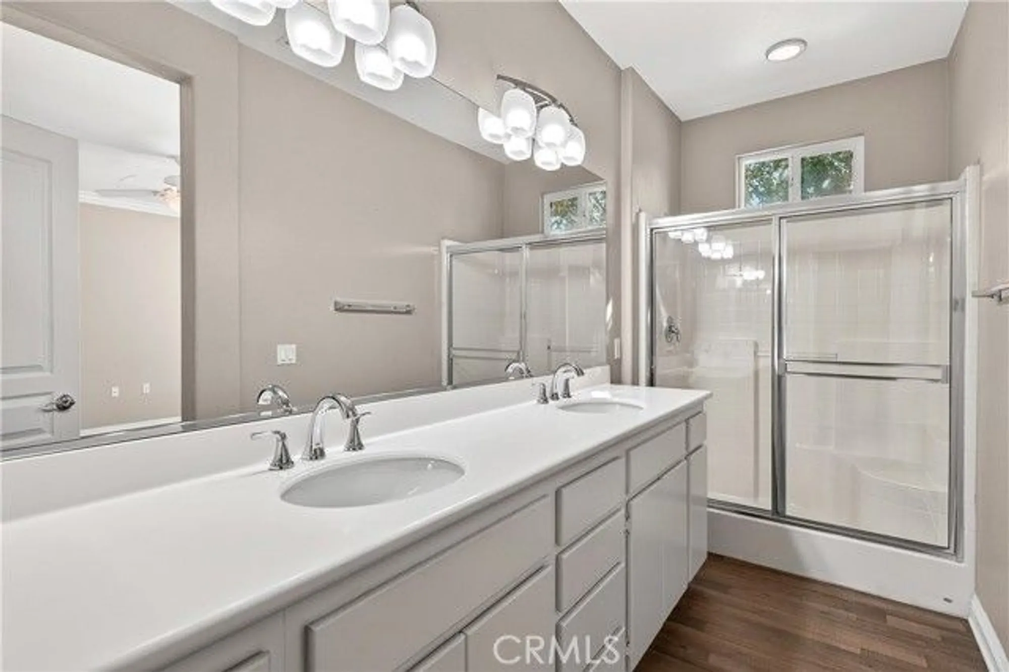 Property Slideshow image 30 of 61 | 215 firestone ln, Hemet, CA, 92545