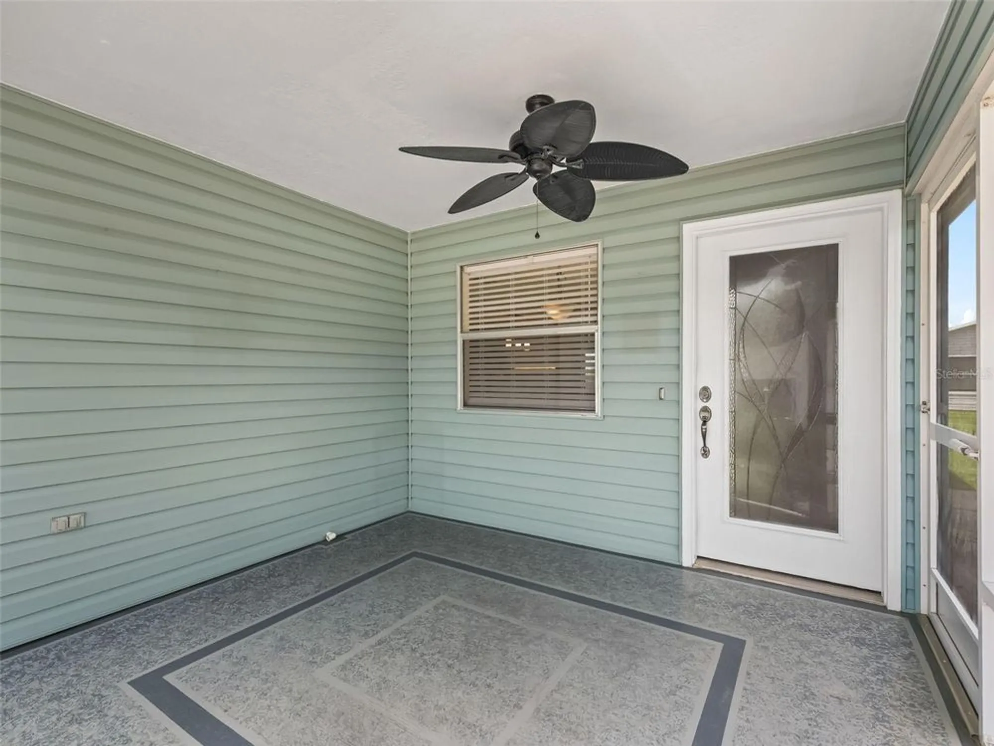 Property Slideshow image 6 of 25 | 220 estrada pl, The Villages, FL, 32159