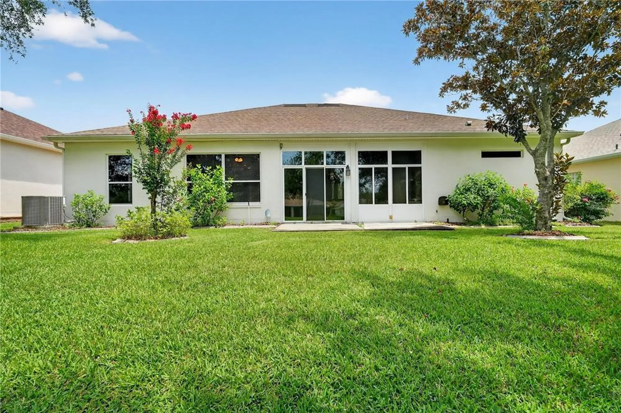 Property Slideshow image 17 of 34 | 24515 bocage way, Leesburg, FL, 34748