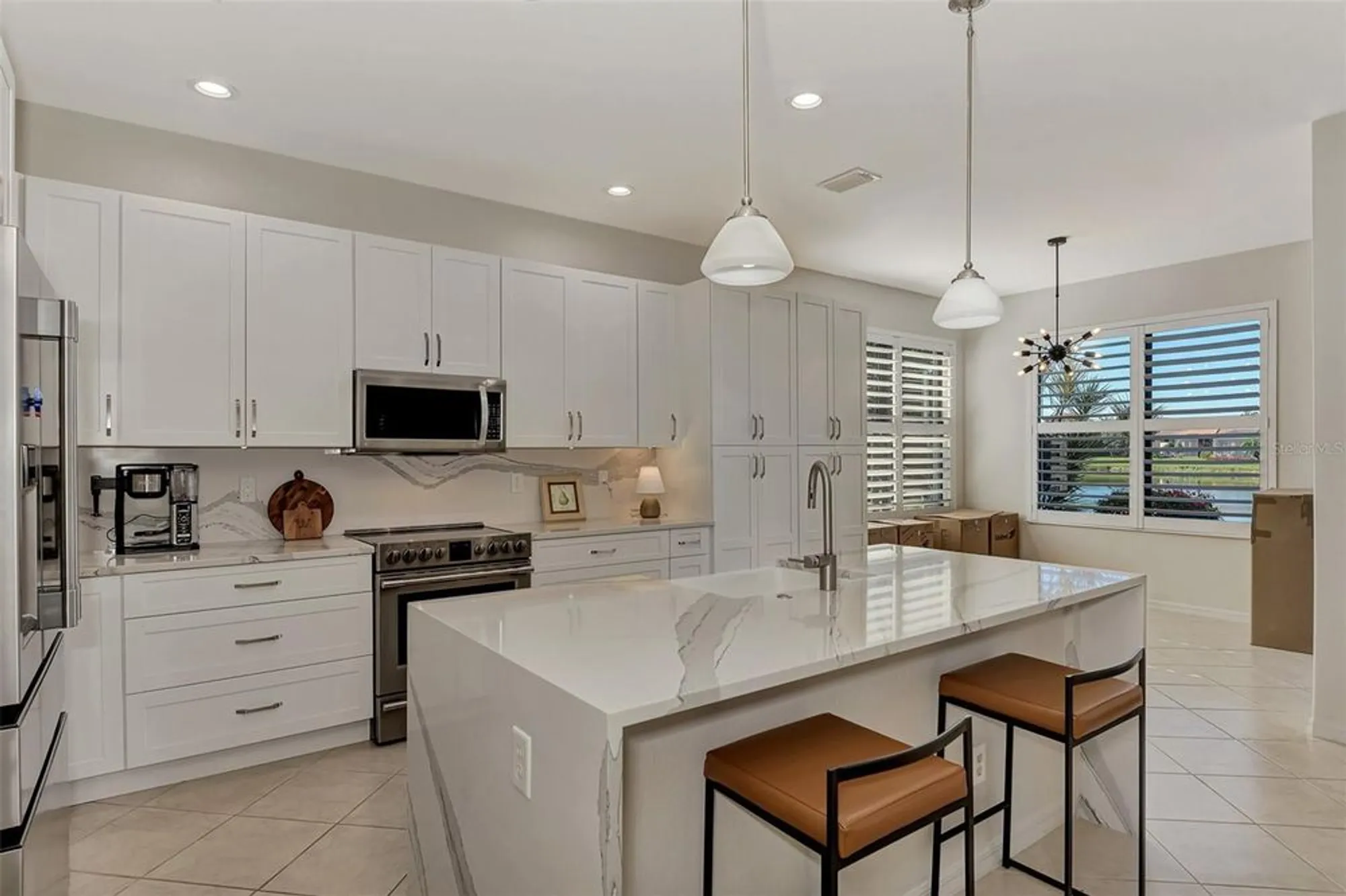 Property Slideshow image 23 of 53 | 20619 capello dr, Venice, FL, 34292
