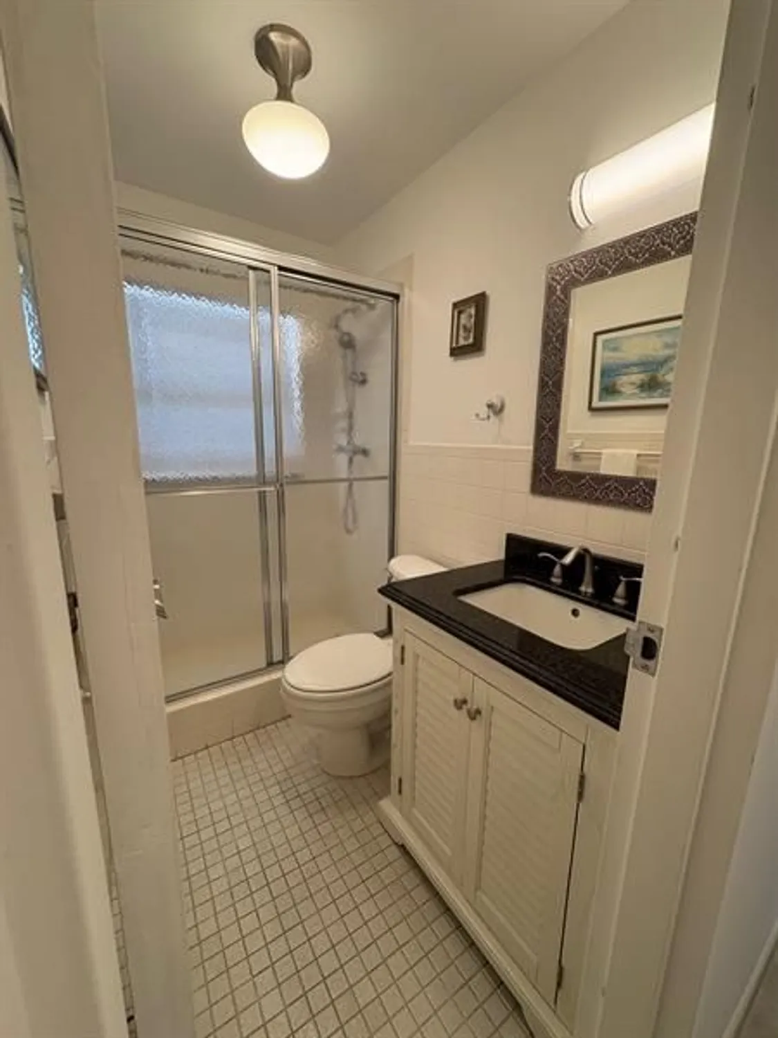 Property Slideshow image 16 of 70 | 1055 country club dr 404, Margate, FL, 33063