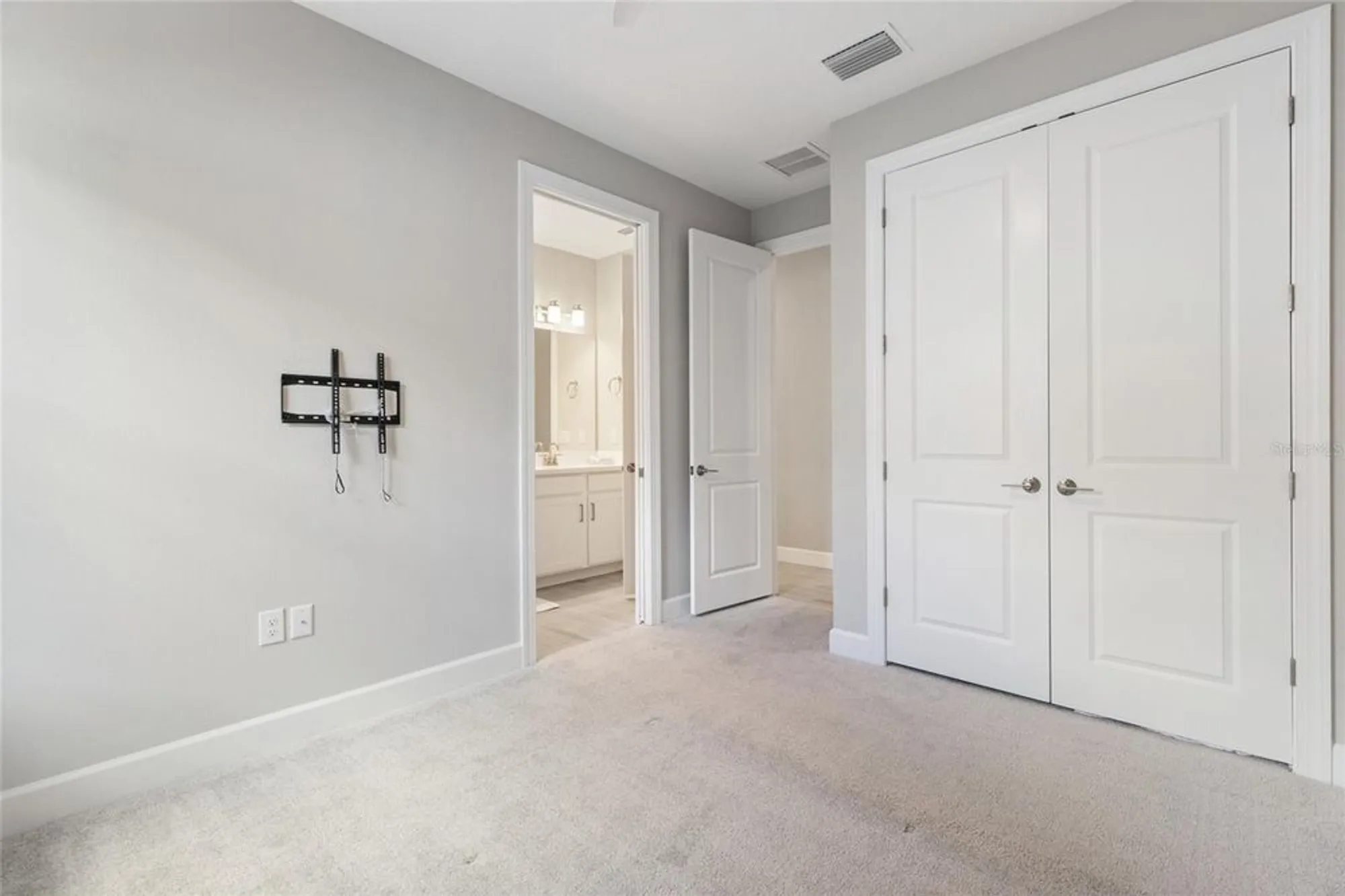 Property Slideshow image 22 of 56 | 16126 san donato pl, Bradenton, FL, 34211