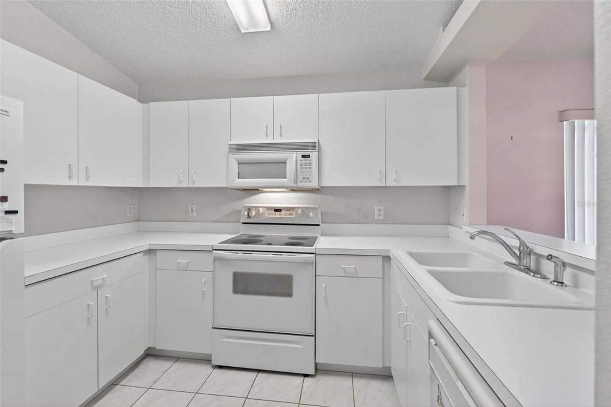 Property Slideshow image 10 of 63 | 4217 chamberlain way, Clermont, FL, 34711