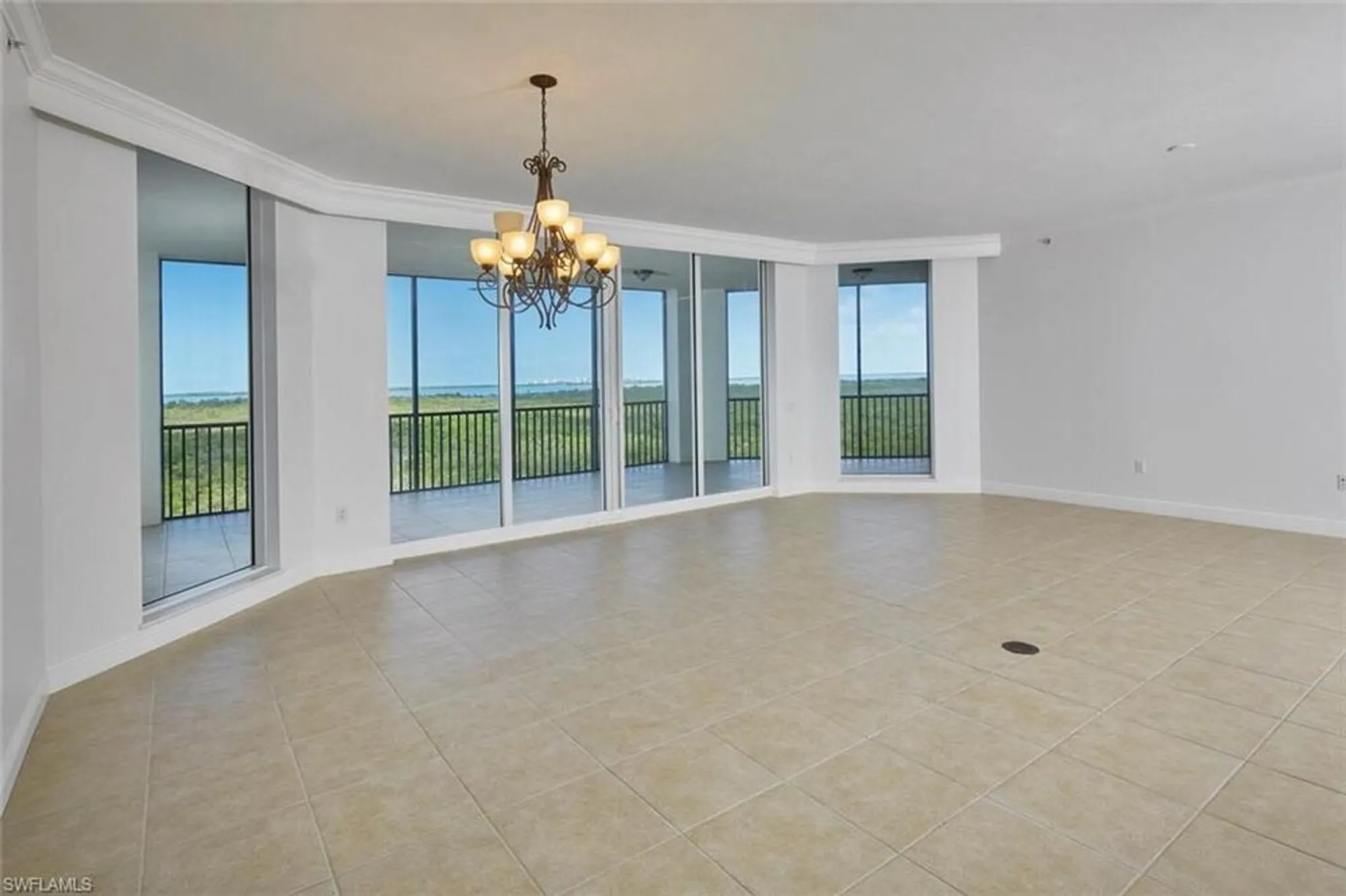 Property Slideshow image 5 of 24 | 24011 via castella dr 2402, Bonita Springs, FL, 34134