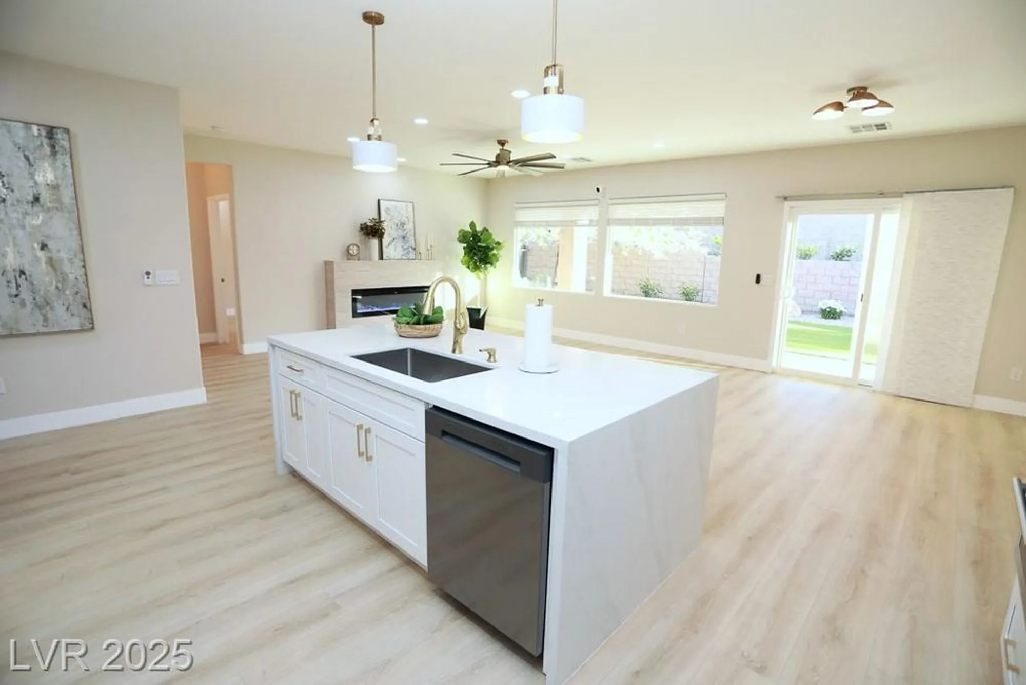 Property Slideshow image 7 of 41 | 2623 red planet st, Henderson, NV, 89044