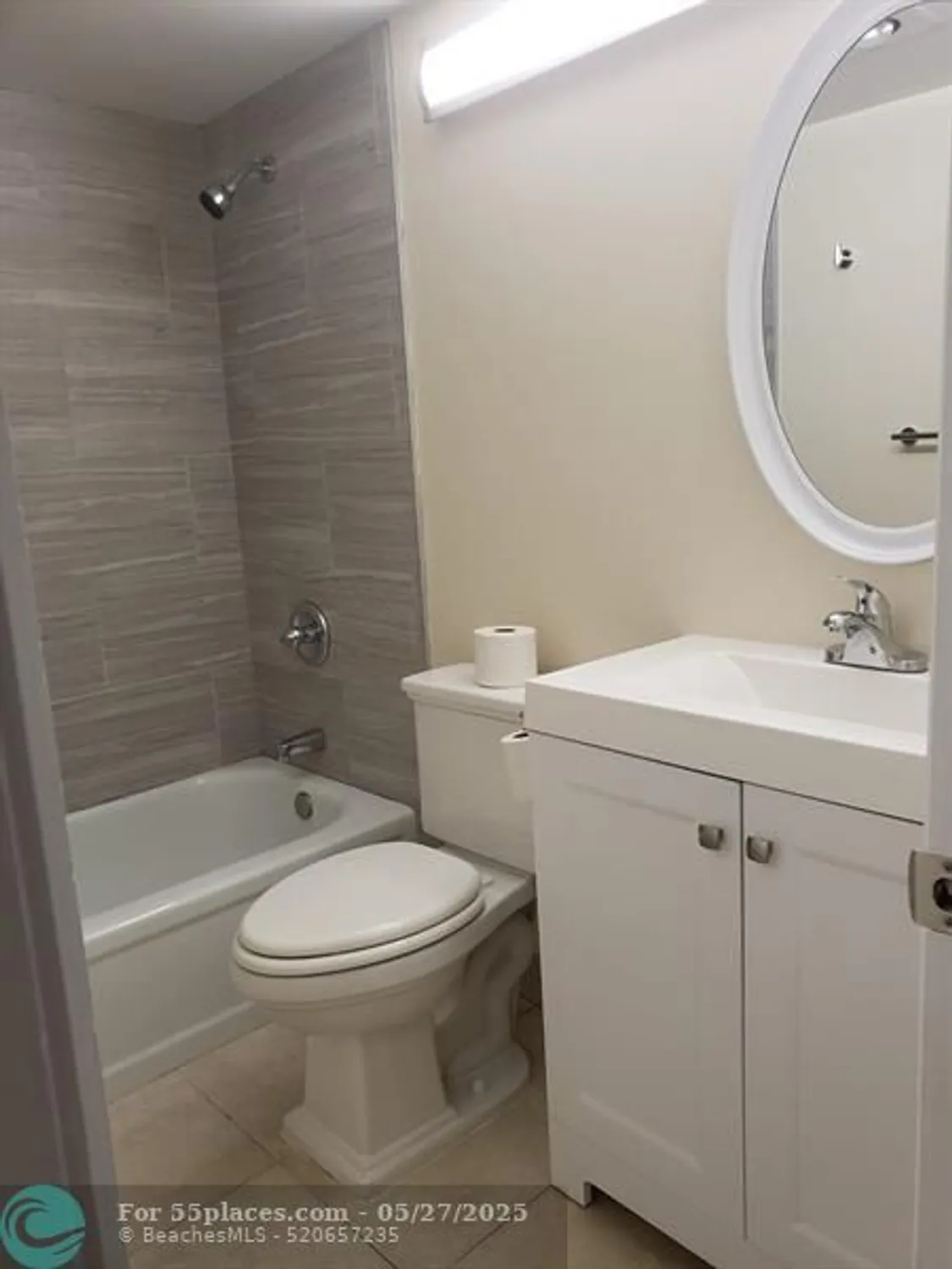 Property Slideshow image 8 of 9 | 146 canterbury f # 146, West Palm Beach, FL, 33417