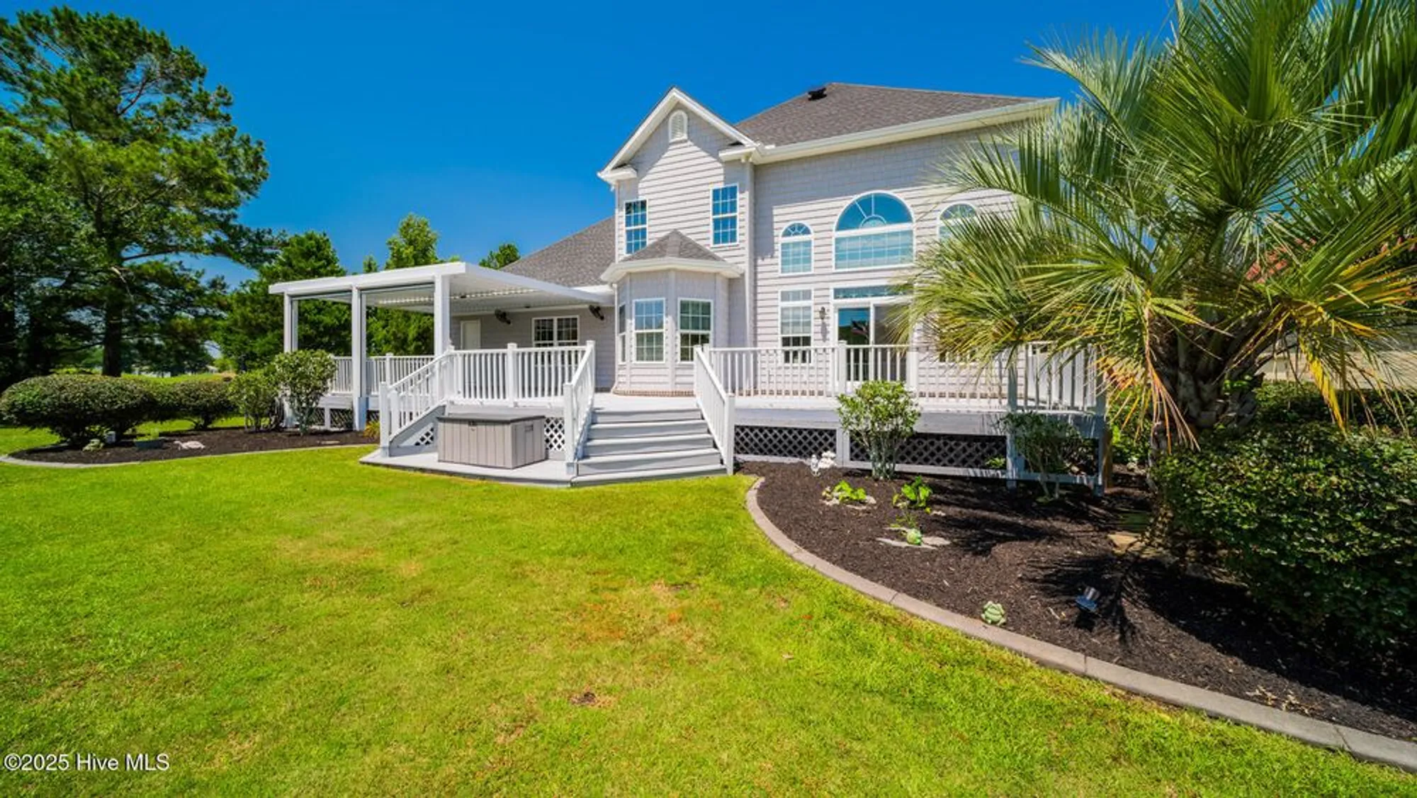 Property Slideshow image 4 of 72 | 569 fairburn ct, Calabash, NC, 28467