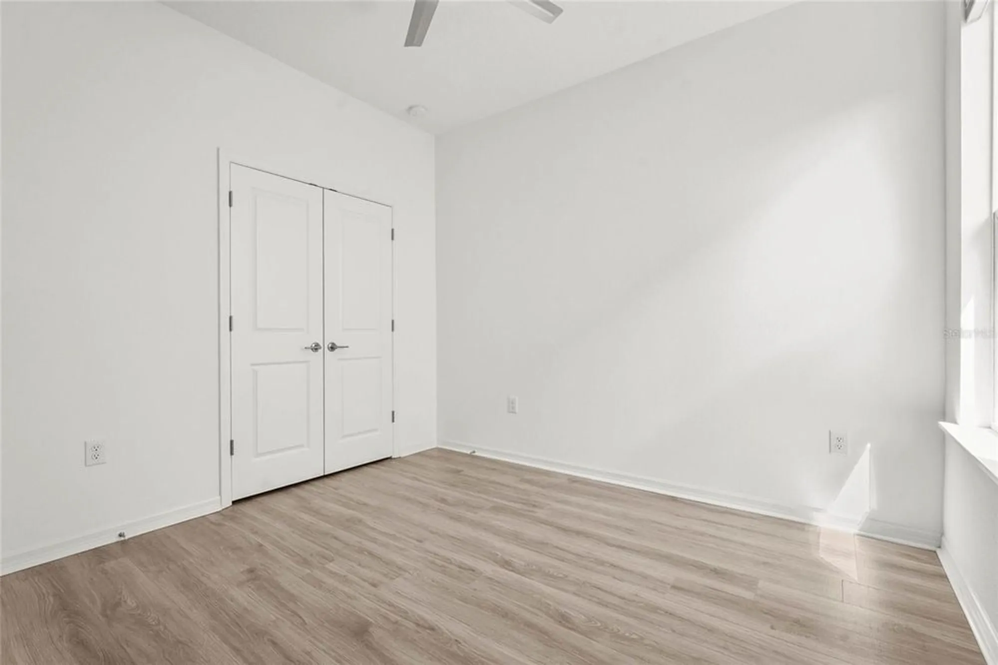 Property Slideshow image 19 of 41 | 10179 milky way cir, Sarasota, FL, 34241