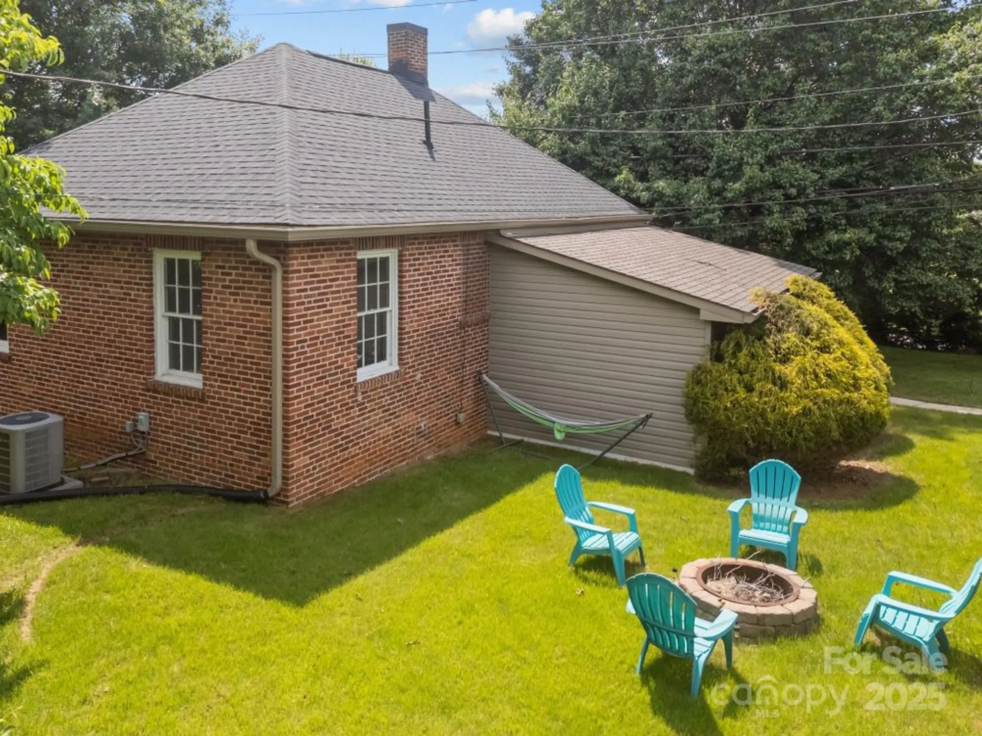 Property Slideshow image 26 of 30 | 2 enka orchard st, Candler, NC, 28715