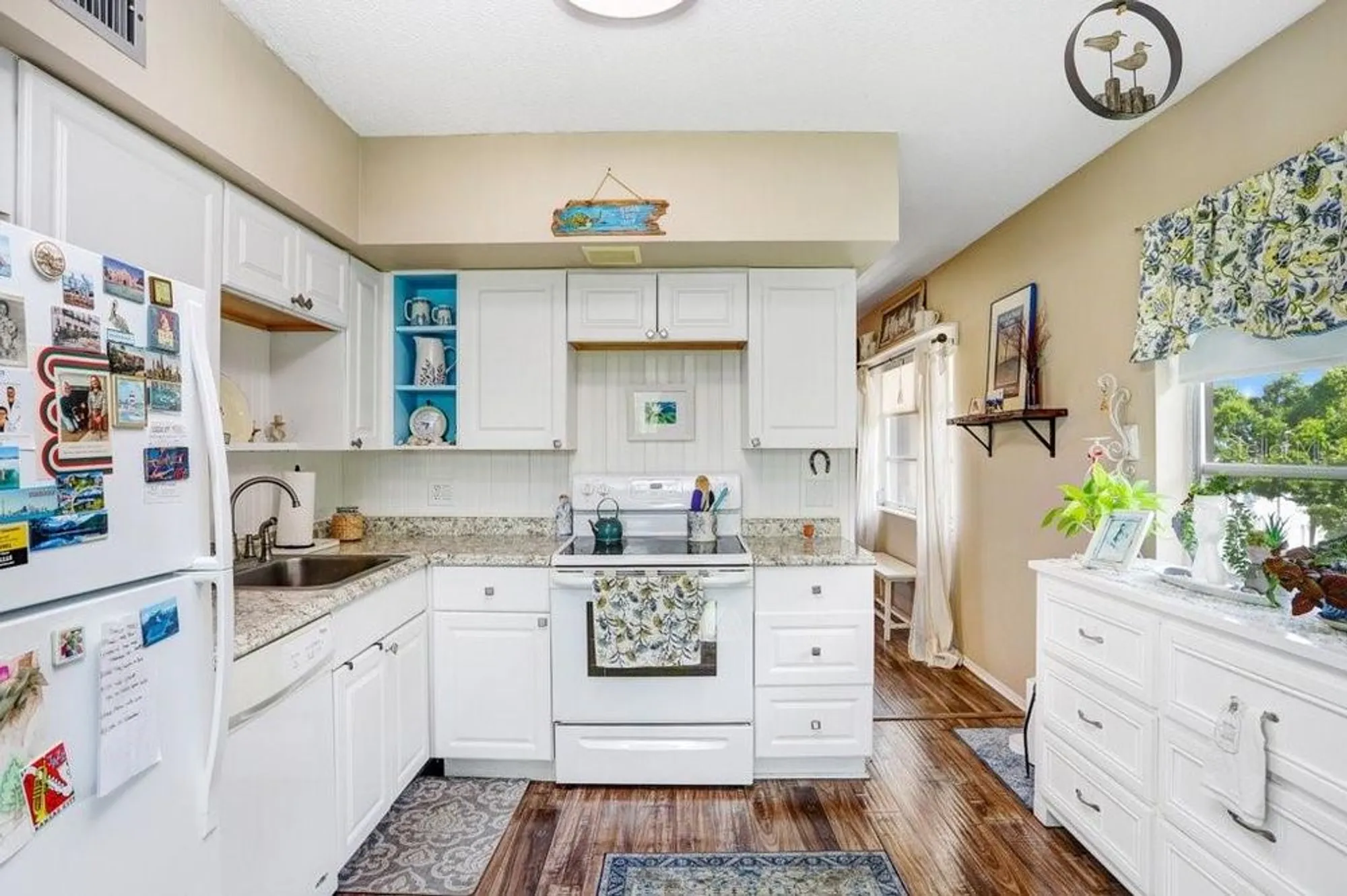 Property Slideshow image 9 of 46 | 2361 jamaican st 51, Clearwater, FL, 33763